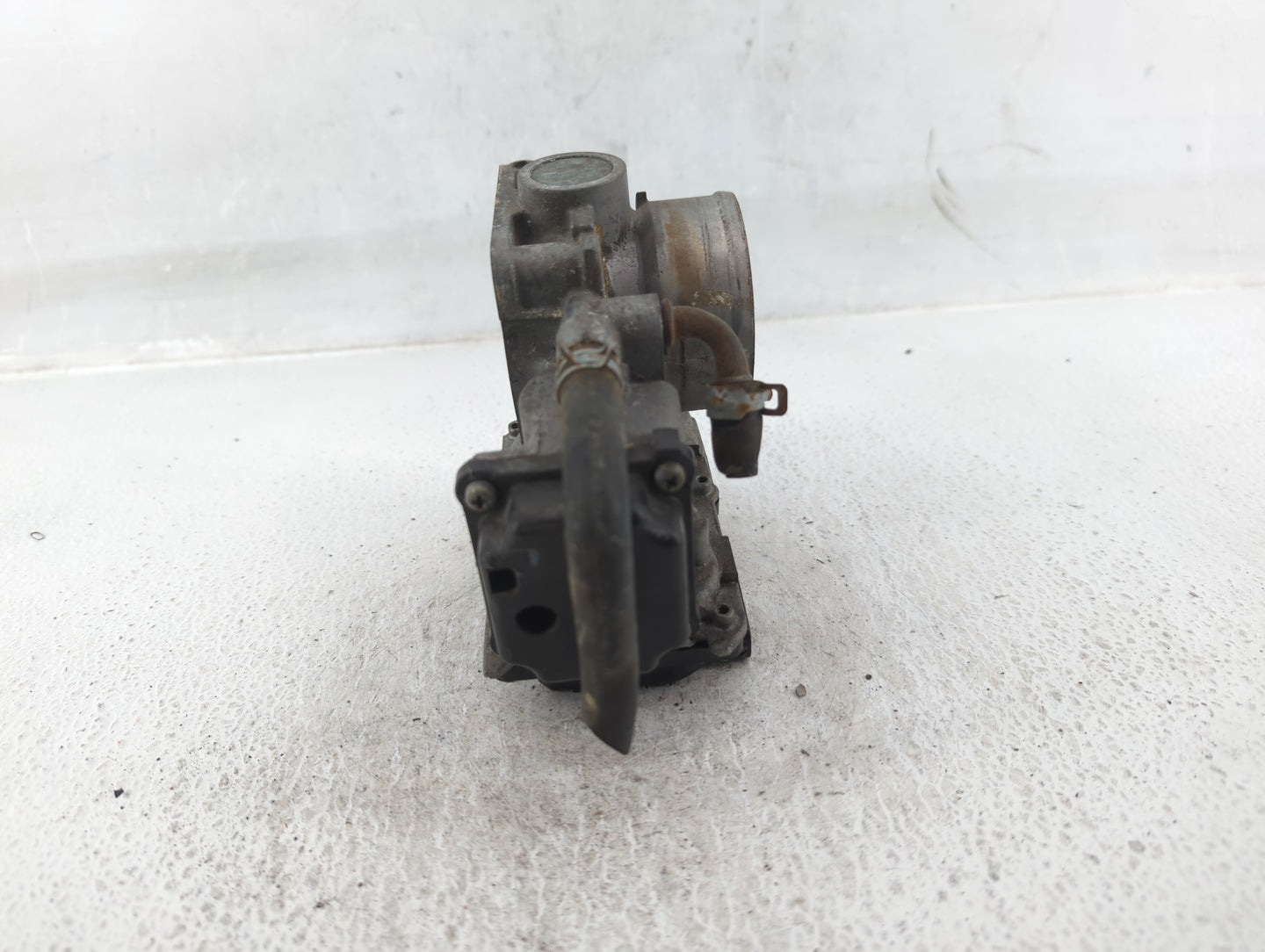 2015-2020 Honda Fit Throttle Body P/N:GMG1A 60523, GMG1C M40805 Fits Fits 2015 2016 2017 2018 2019 2020 OEM Used Auto Parts 