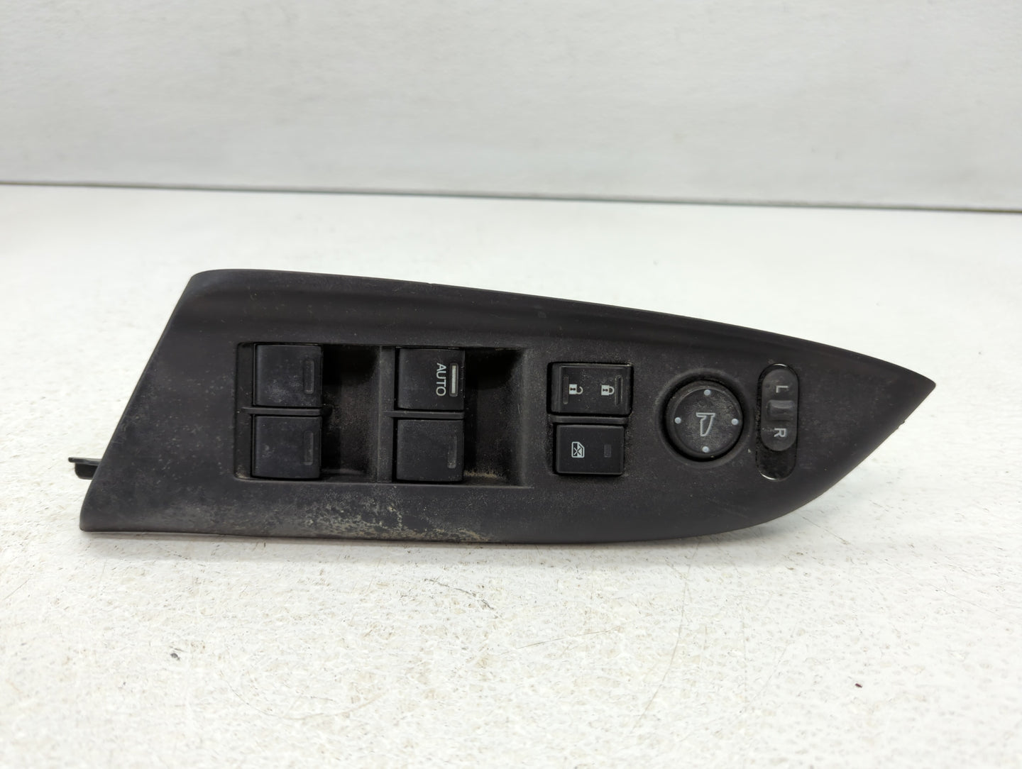 2015-2020 Honda Fit Master Power Window Switch Replacement Driver Side Left P/N:35750T5RA112M1 35750T5R A112M1 Fits OEM Used