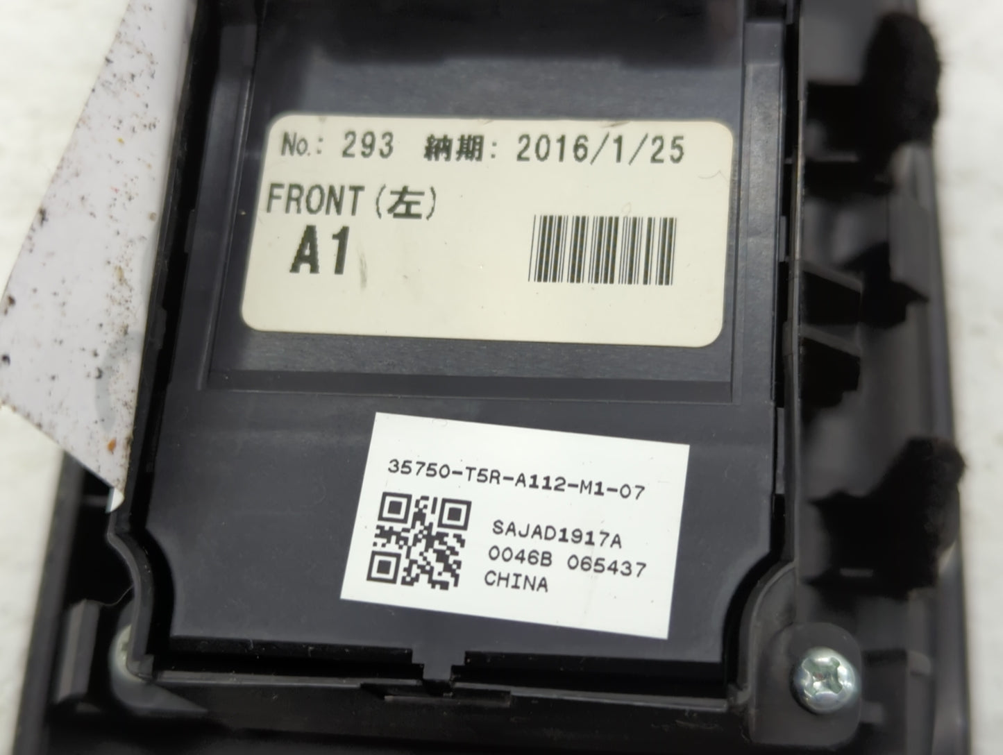 2015-2020 Honda Fit Master Power Window Switch Replacement Driver Side Left P/N:35750T5RA112M1 35750T5R A112M1 Fits OEM Used