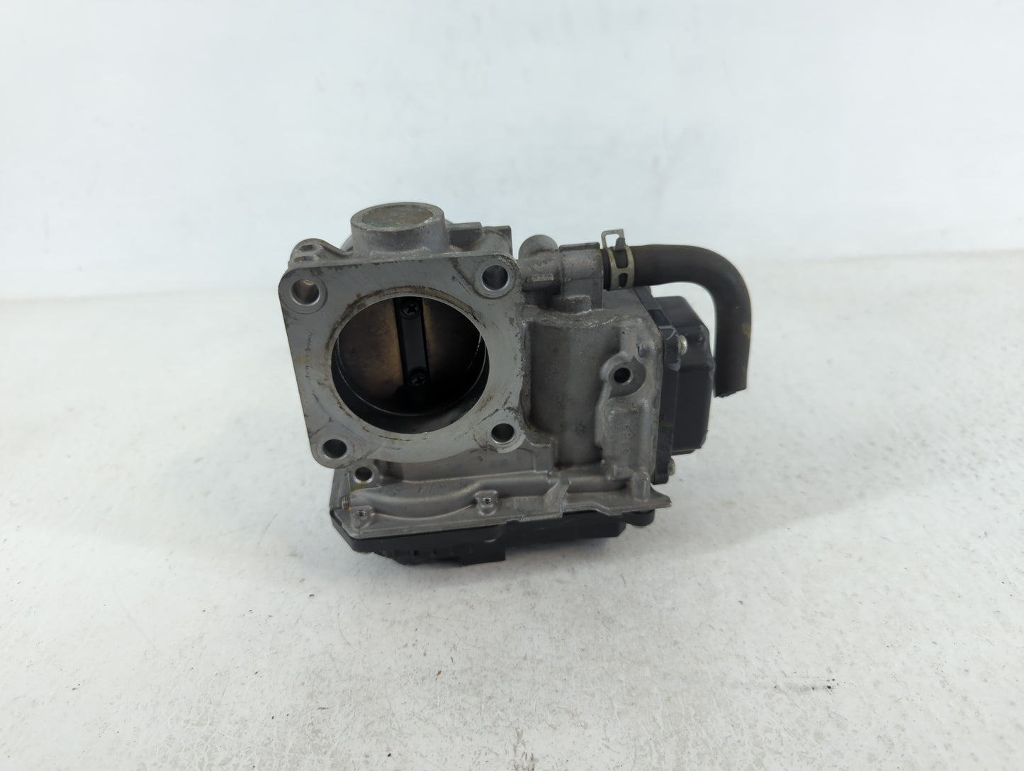 2015-2020 Honda Fit Throttle Body P/N:0326 60329 Fits Fits 2015 2016 2017 2018 2019 2020 OEM Used Auto Parts - Oemusedautopa