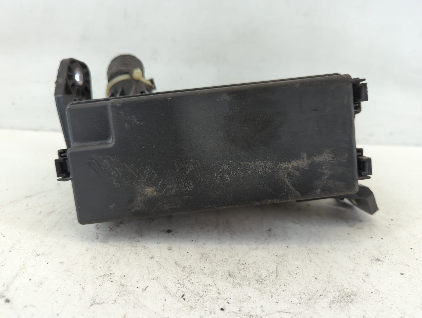 2016-2017 Honda Fit Fusebox Fuse Box Panel Relay Module P/N:4063 T5A-D Fits Fits 2016 2017 OEM Used Auto Parts - Oemusedauto