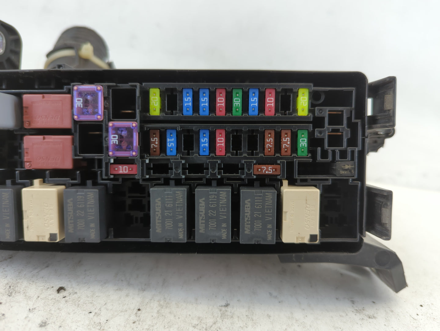 2016-2017 Honda Fit Fusebox Fuse Box Panel Relay Module P/N:4063 T5A-D Fits Fits 2016 2017 OEM Used Auto Parts - Oemusedauto