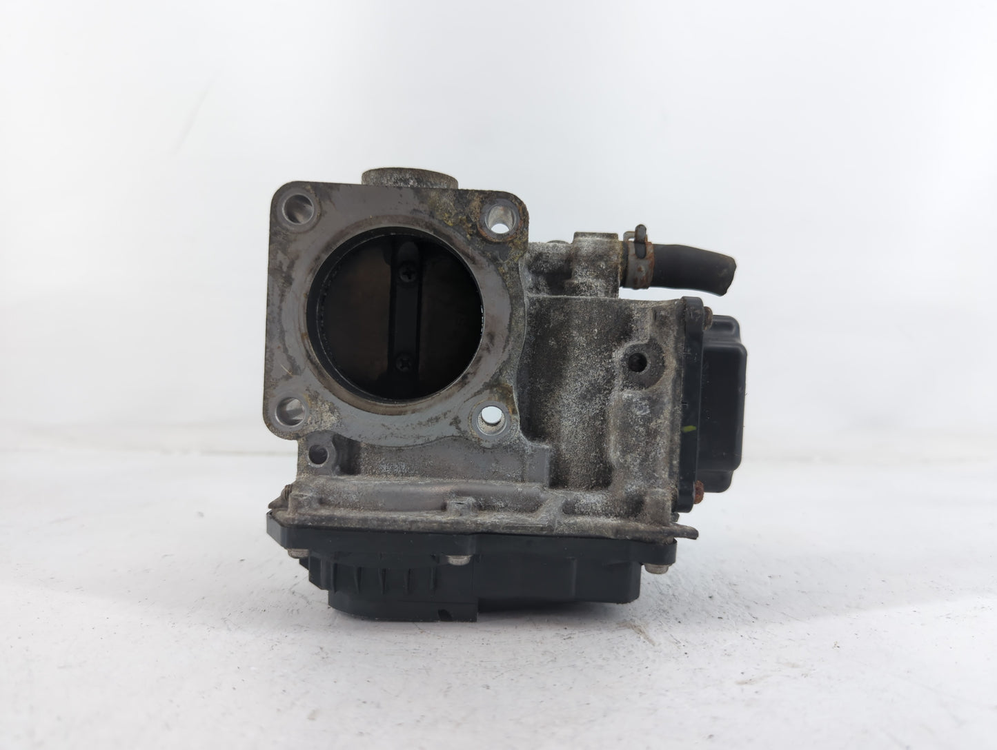 2015-2020 Honda Fit Throttle Body P/N:GMC1C M171007, 314454 Fits Fits 2015 2016 2017 2018 2019 2020 OEM Used Auto Parts - Oe
