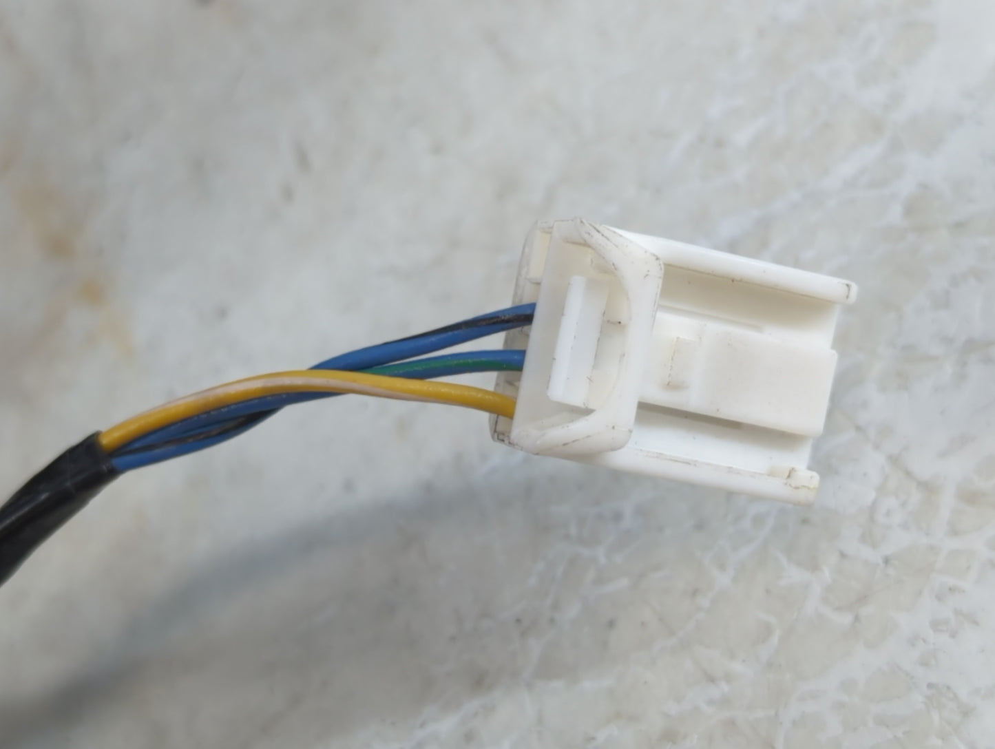 2016 Honda Hr-V Passenger Side View Mirror - Right Door Mirror OEM Used - Oemusedautoparts1.com