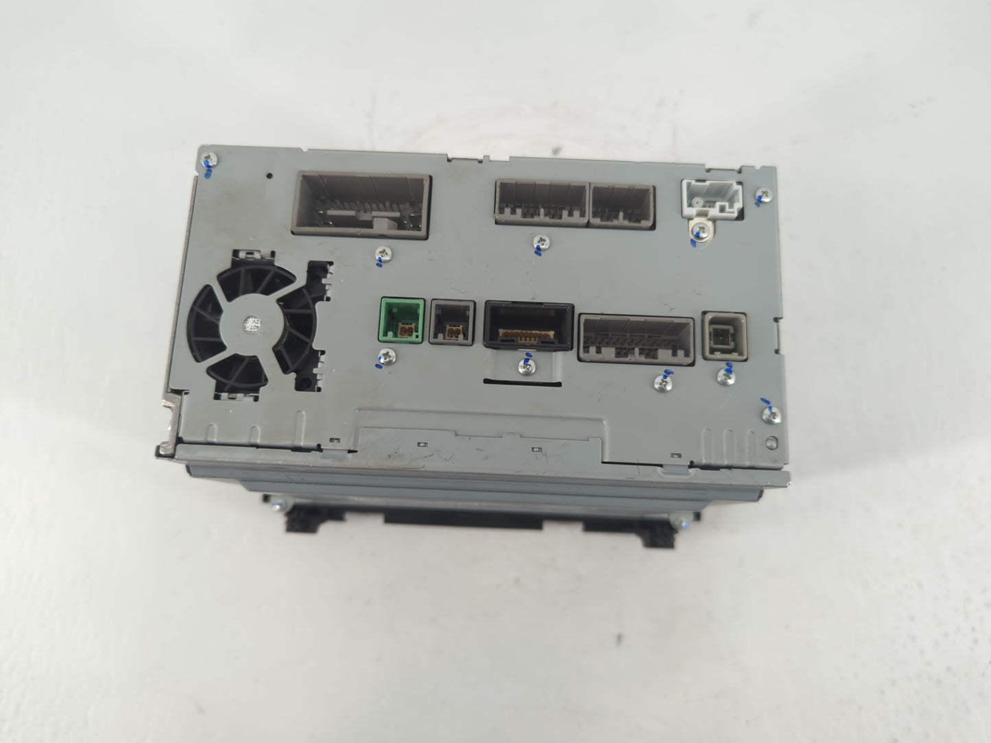 2016 Honda Hr-V Radio AM FM Cd Player Receiver Replacement P/N:39100-T7W-A013-M1 Fits OEM Used Auto Parts - Oemusedautoparts