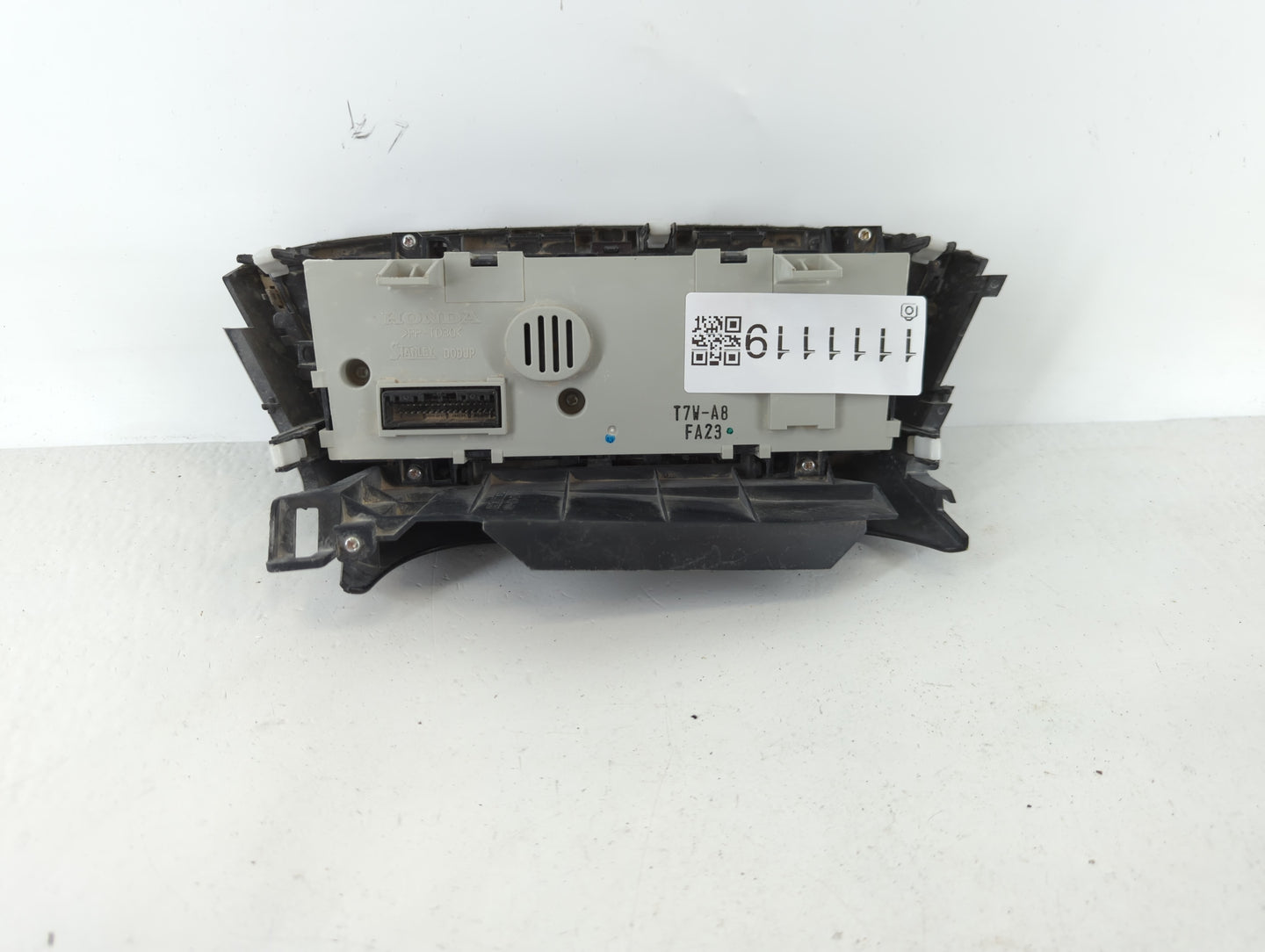2016-2022 Honda Hr-V Climate Control Module Temperature AC/Heater Replacement P/N:T7W-A8-FA23 Fits OEM Used Auto Parts - Oem