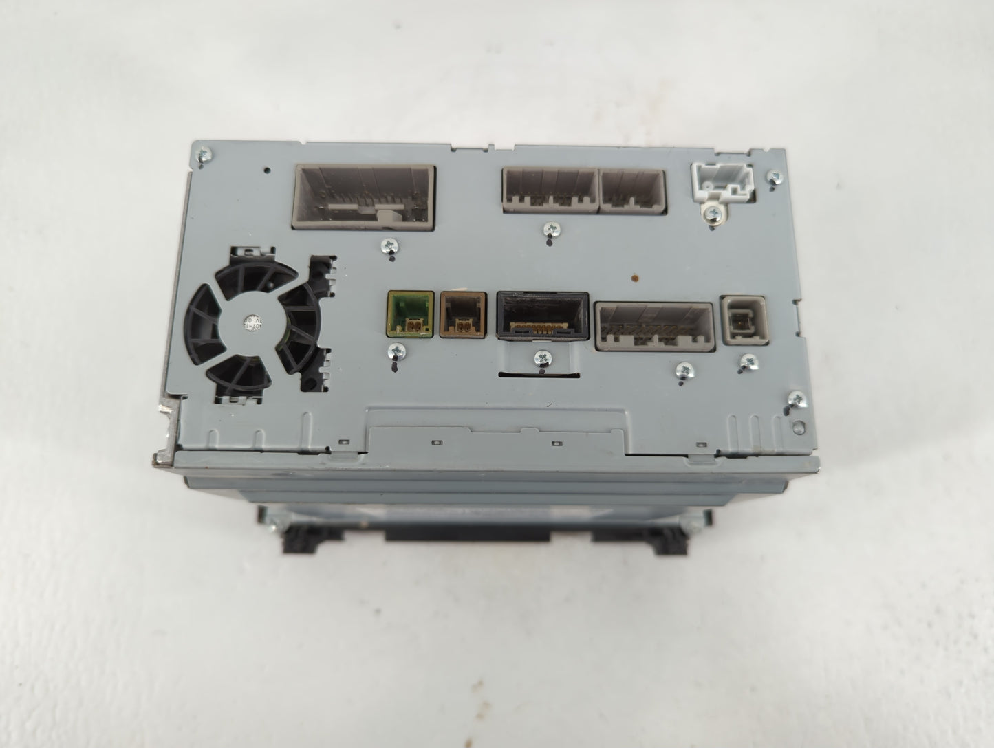 2016 Honda Hr-V Radio AM FM Cd Player Receiver Replacement P/N:39100-T7W-A014-M1 Fits OEM Used Auto Parts - Oemusedautoparts