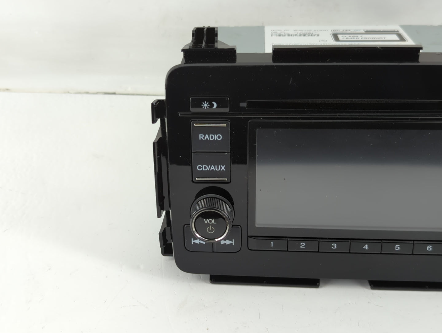 2016 Honda Hr-V Radio AM FM Cd Player Receiver Replacement P/N:39100-T7W-A710-M1 Fits OEM Used Auto Parts - Oemusedautoparts