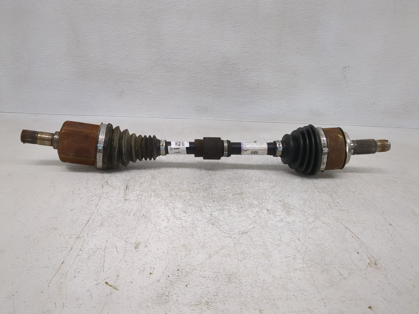 2016-2018 Honda Hr-v Axle Shaft Front Driver Cv C/v - Oemusedautoparts1.com