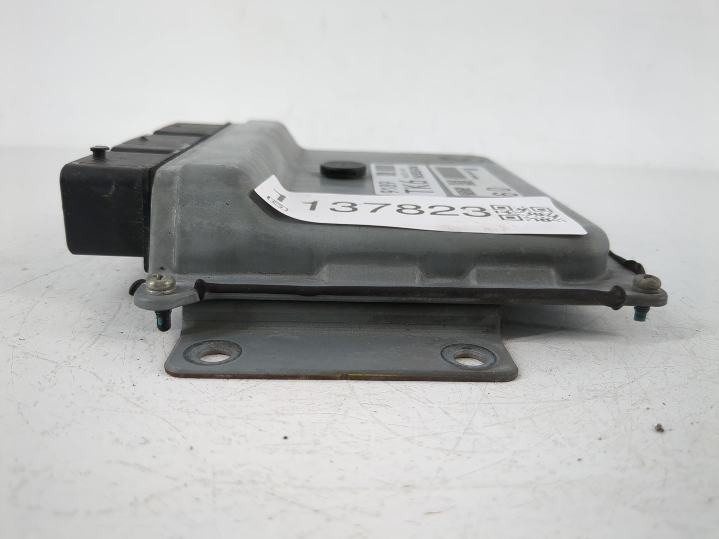 2016 Honda Hr-V PCM Engine Control Computer ECU ECM PCU OEM P/N:NEC021-669 Fits OEM Used Auto Parts - Oemusedautoparts1.com