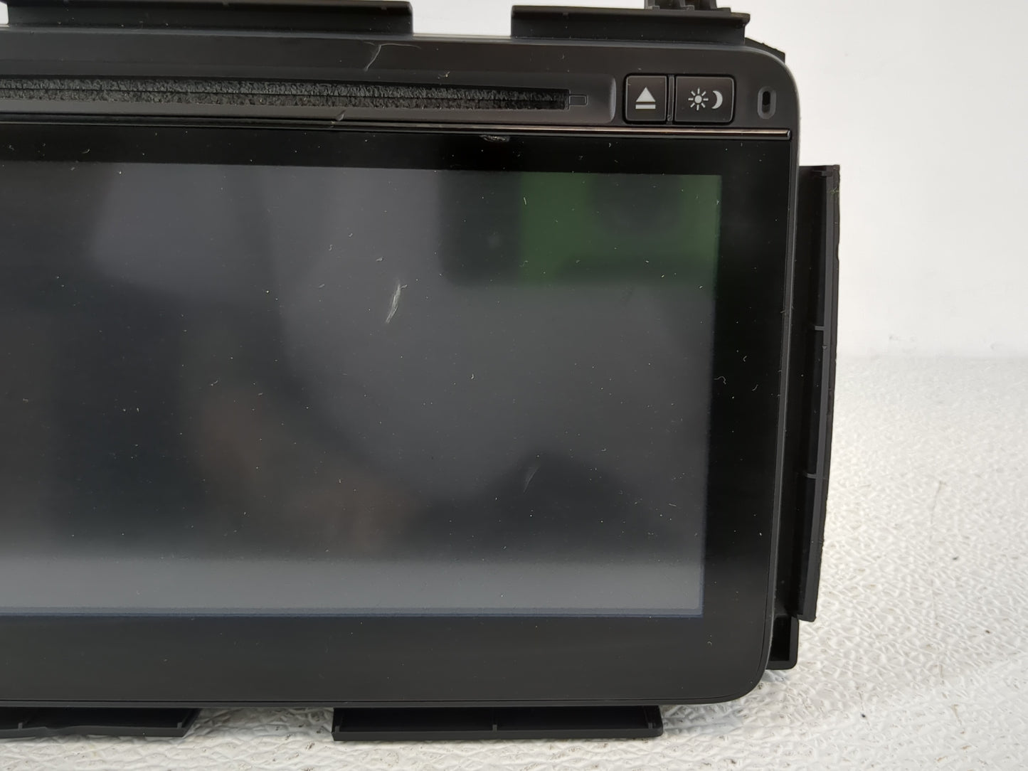 2016 Honda Hr-V Radio AM FM Cd Player Receiver Replacement P/N:39100-T7W-A014-M1 Fits OEM Used Auto Parts - Oemusedautoparts
