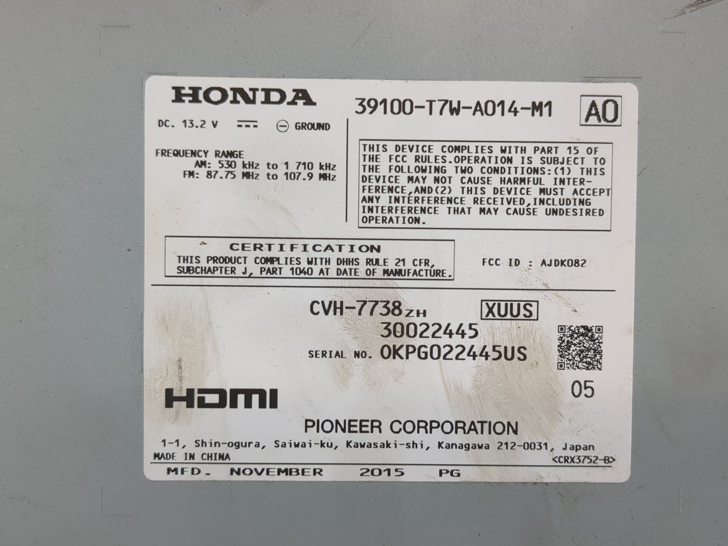 2016 Honda Hr-V Radio AM FM Cd Player Receiver Replacement P/N:39100-T7W-A014-M1 Fits OEM Used Auto Parts - Oemusedautoparts