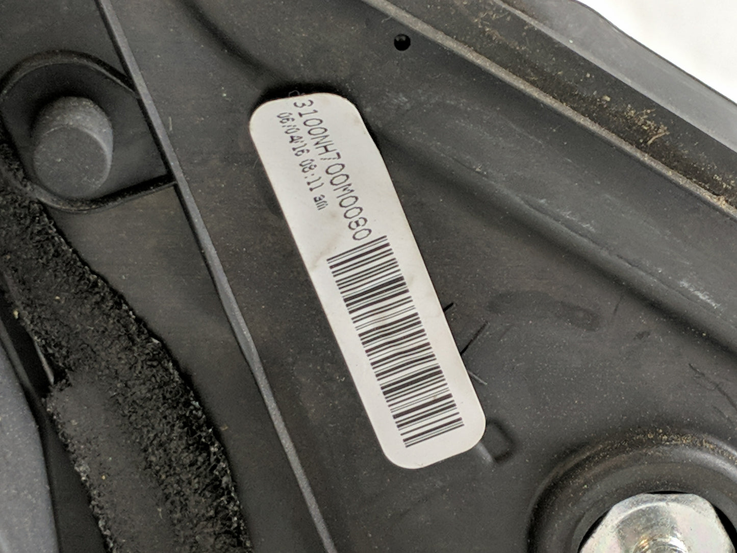 2016 Honda Hr-V Side Mirror Replacement Driver Left View Door Mirror Fits OEM Used Auto Parts - Oemusedautoparts1.com