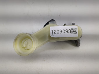 compare product 2016-2022 Honda Hr-v Brake Master Cylinder 1209093