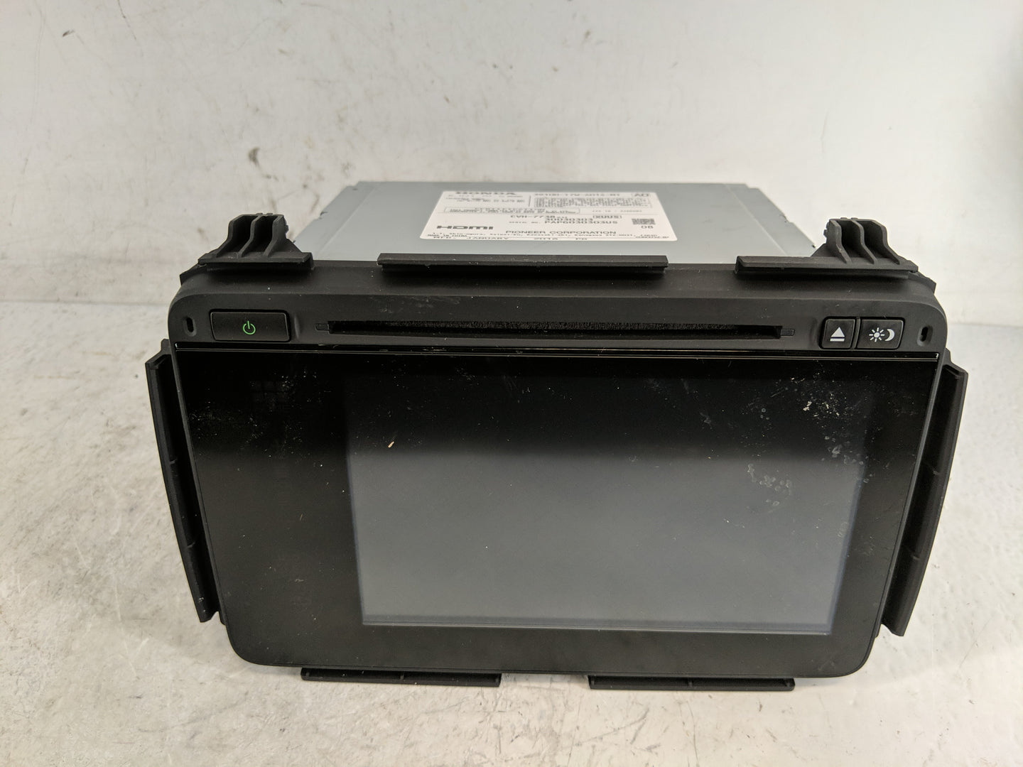 2016 Honda Hr-V Radio AM FM Cd Player Receiver Replacement P/N:CVH-7738ZH 39100-T7W-A014-M1 Fits OEM Used Auto Parts - Oemus