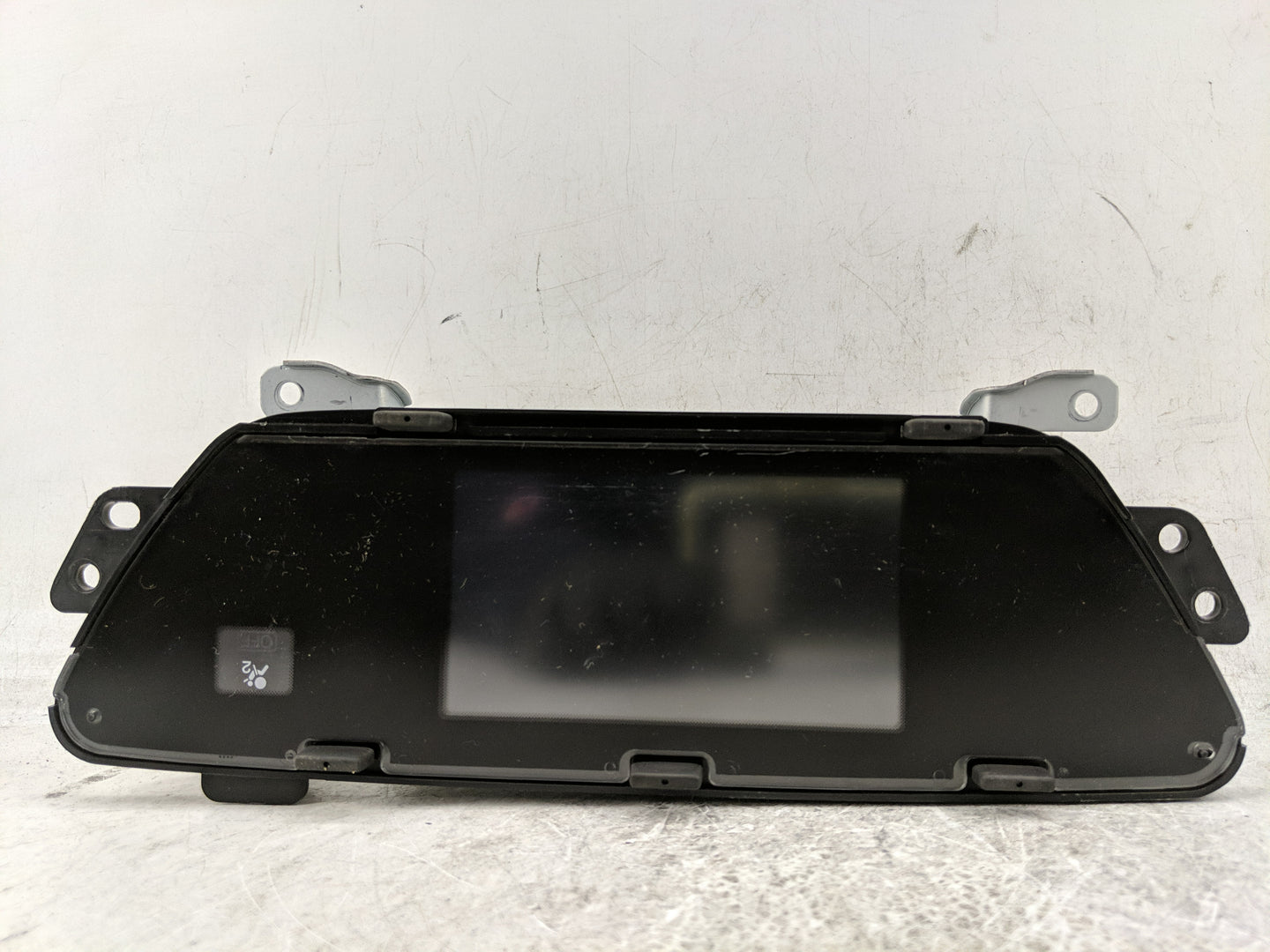 2016 Honda Hr-V Radio AM FM Cd Player Receiver Replacement Fits OEM Used Auto Parts - Oemusedautoparts1.com