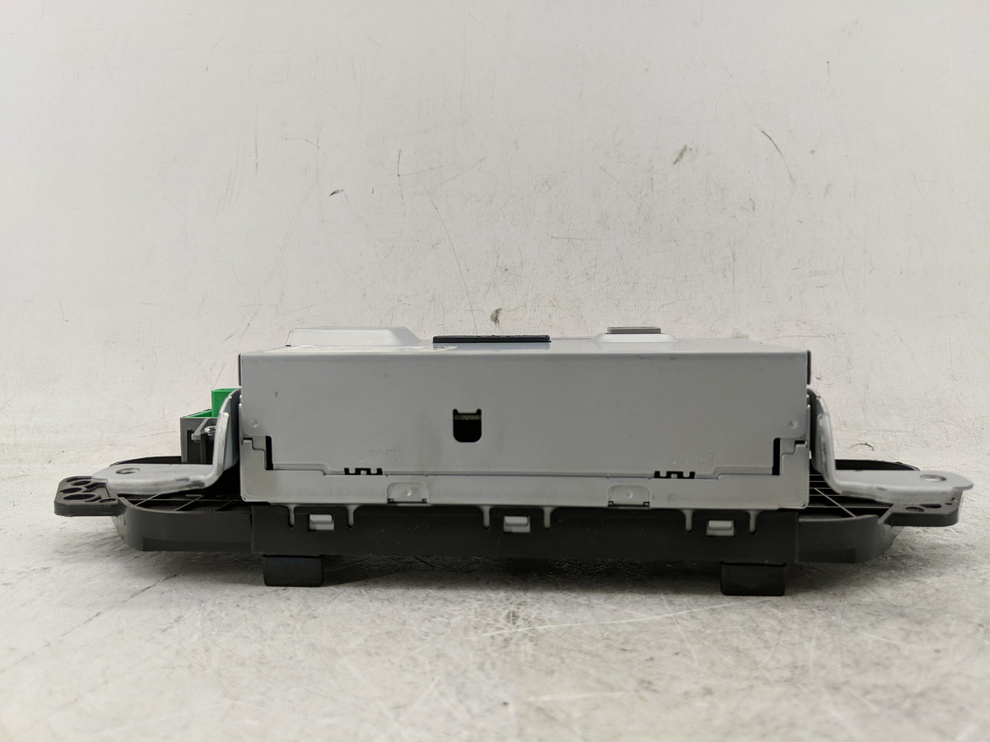 2016 Honda Hr-V Radio AM FM Cd Player Receiver Replacement Fits OEM Used Auto Parts - Oemusedautoparts1.com