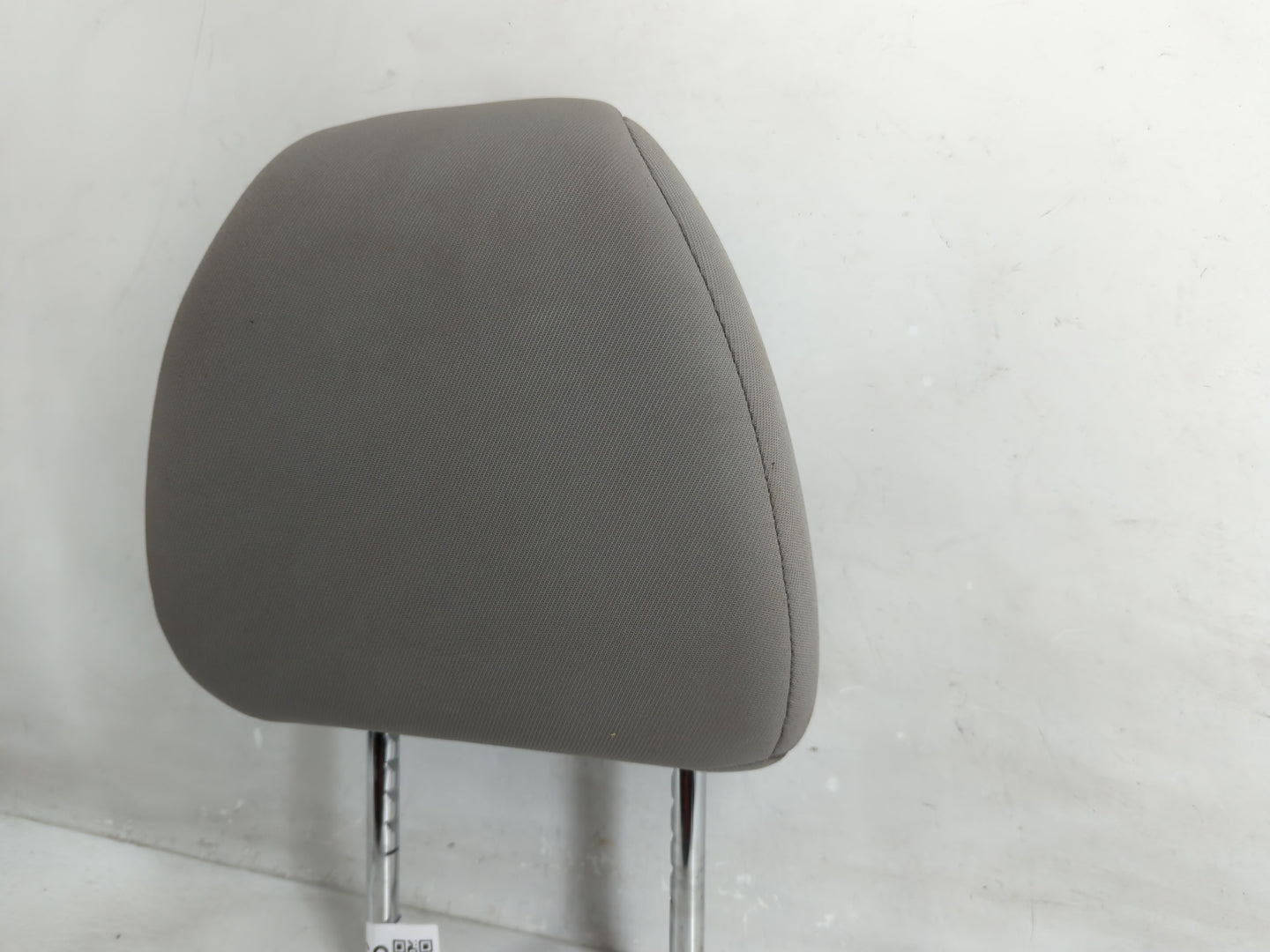 2016 Honda Hr-V Headrest Head Rest Front Driver Passenger Seat Fits OEM Used Auto Parts - Oemusedautoparts1.com