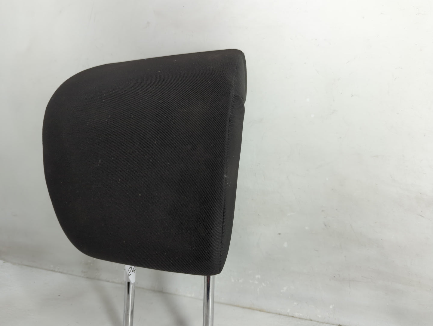 2016 Honda Hr-V Headrest Head Rest Rear Seat Fits OEM Used Auto Parts - Oemusedautoparts1.com