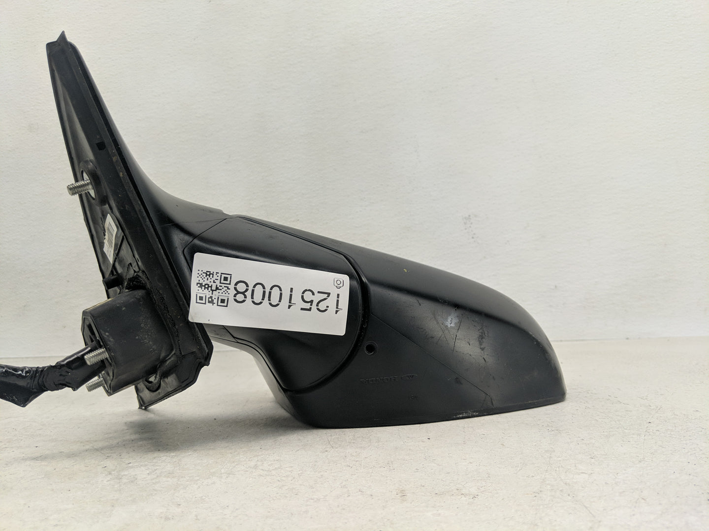 2016 Honda Hr-V Side Mirror Replacement Driver Left View Door Mirror Fits OEM Used Auto Parts - Oemusedautoparts1.com