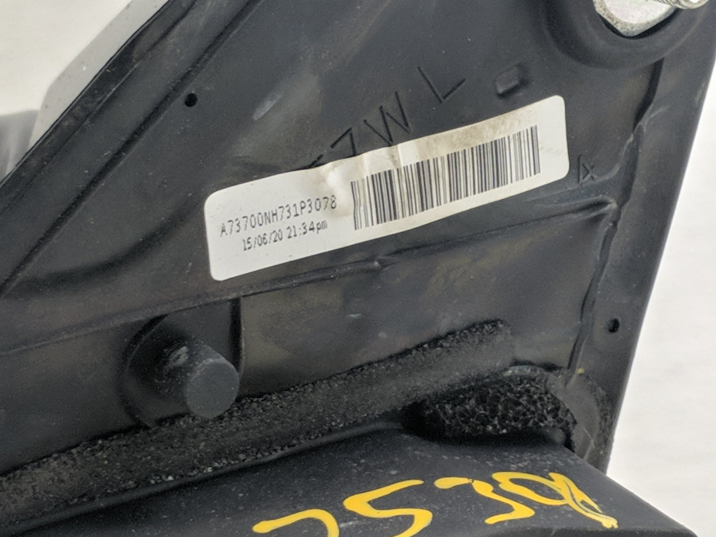 2016 Honda Hr-V Side Mirror Replacement Driver Left View Door Mirror Fits OEM Used Auto Parts - Oemusedautoparts1.com