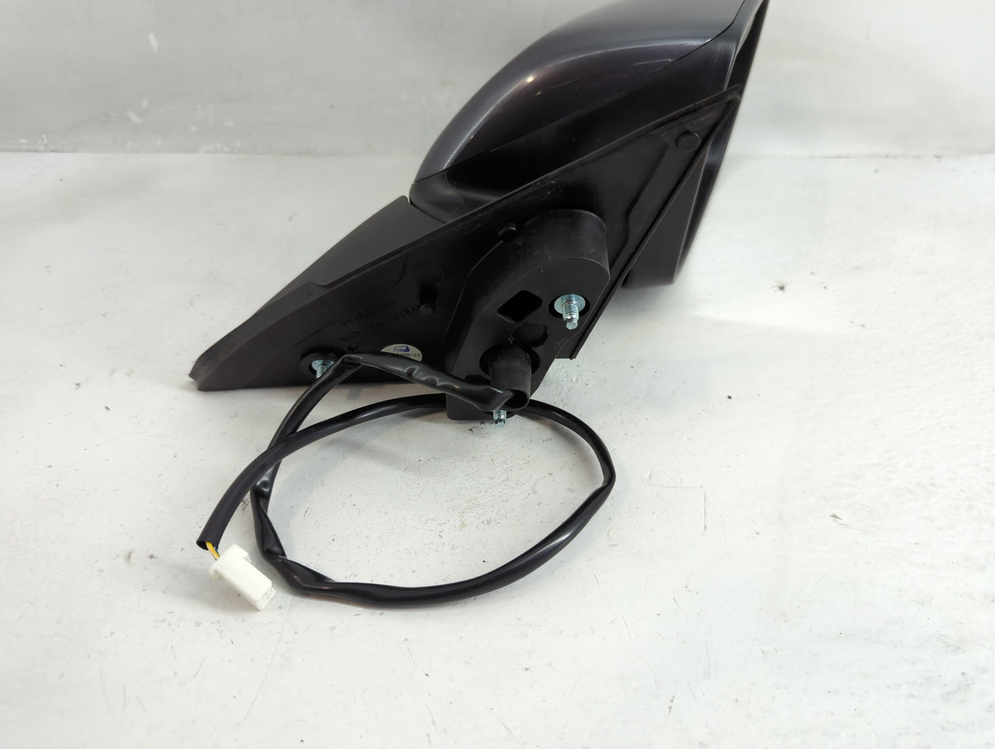 2016 Honda Hr-V Side Mirror Replacement Passenger Right View Door Mirror Fits OEM Used Auto Parts - Oemusedautoparts1.com