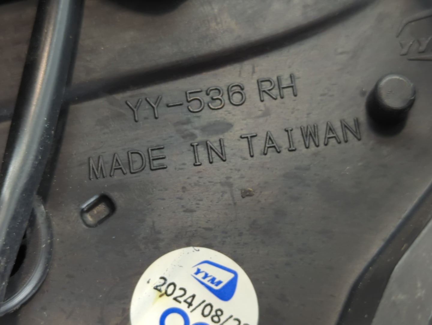 2016 Honda Hr-V Side Mirror Replacement Passenger Right View Door Mirror Fits OEM Used Auto Parts - Oemusedautoparts1.com