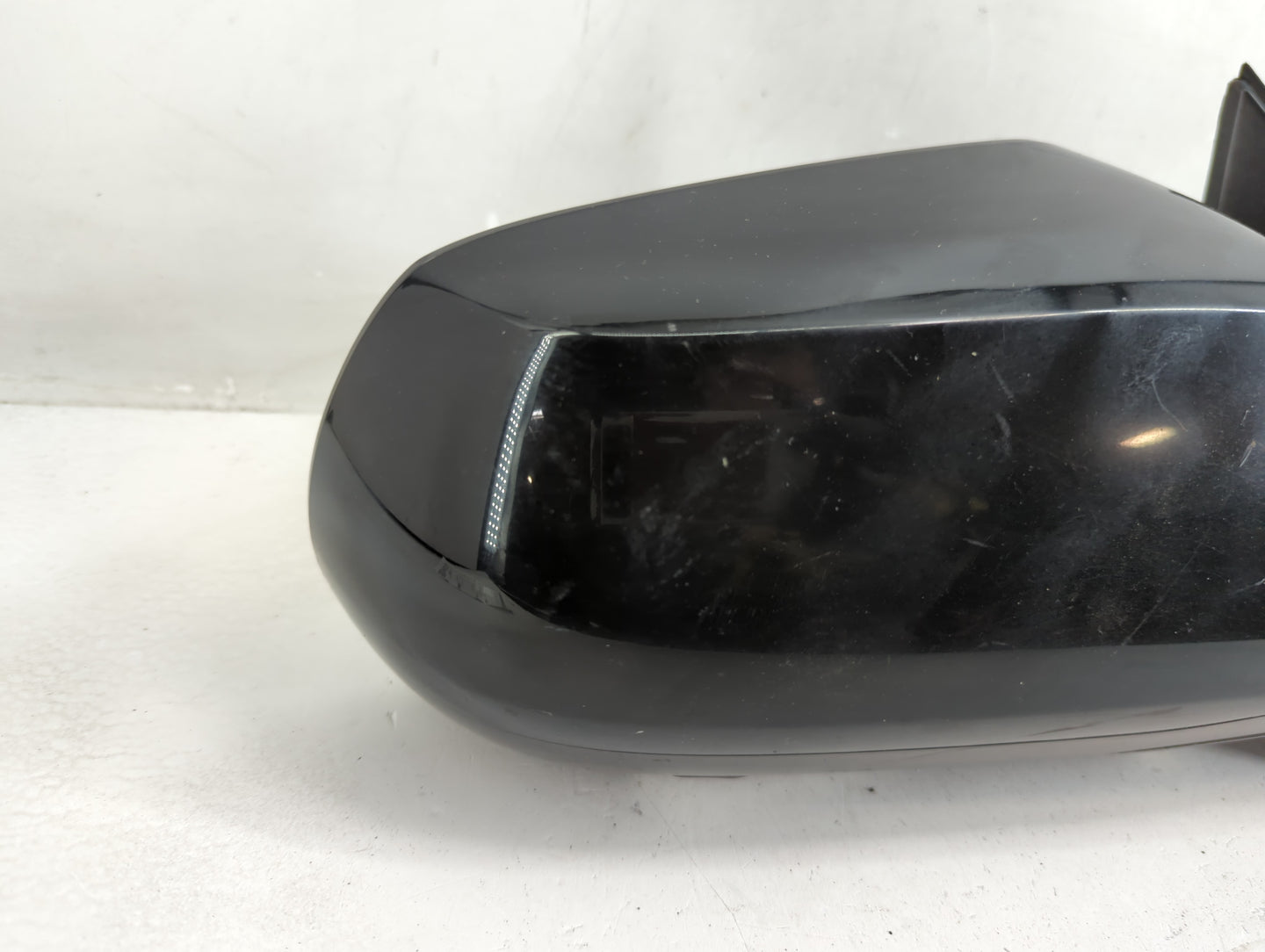 2016 Honda Hr-V Side Mirror Replacement Passenger Right View Door Mirror Fits OEM Used Auto Parts - Oemusedautoparts1.com