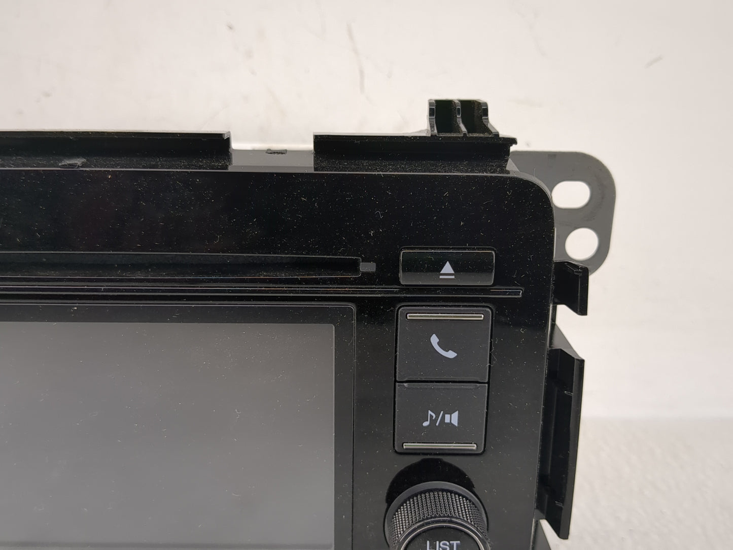2016 Honda Hr-V Radio AM FM Cd Player Receiver Replacement P/N:39100-T7W-A710-M1 Fits OEM Used Auto Parts - Oemusedautoparts