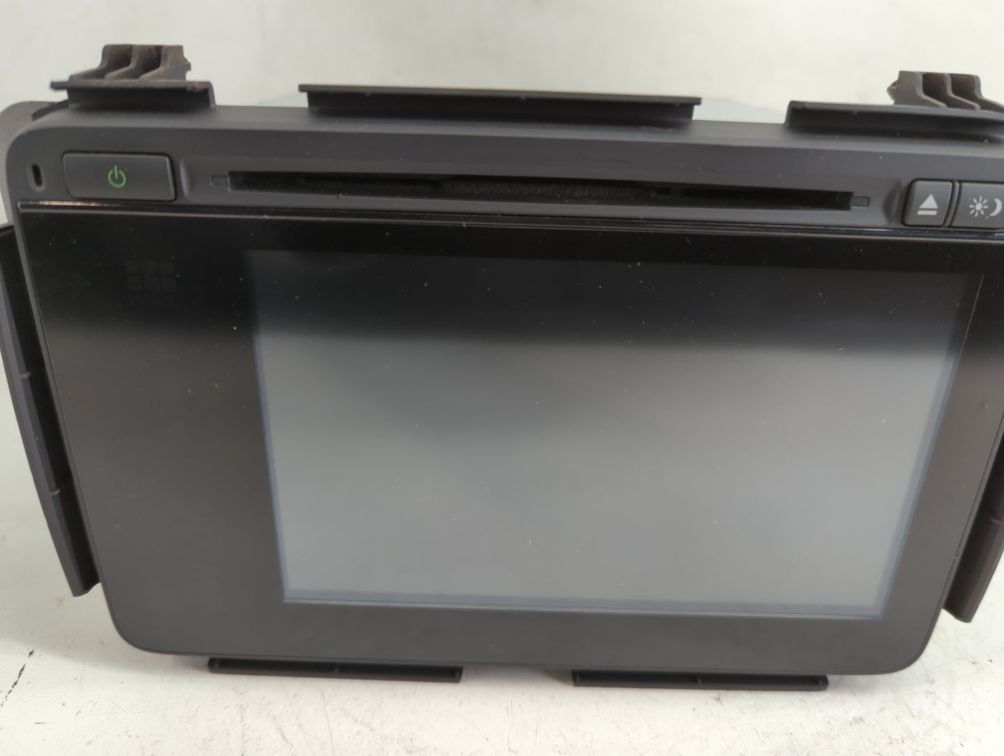 2016 Honda Hr-V Radio AM FM Cd Player Receiver Replacement P/N:39100-T7W-A014-M1 Fits OEM Used Auto Parts - Oemusedautoparts
