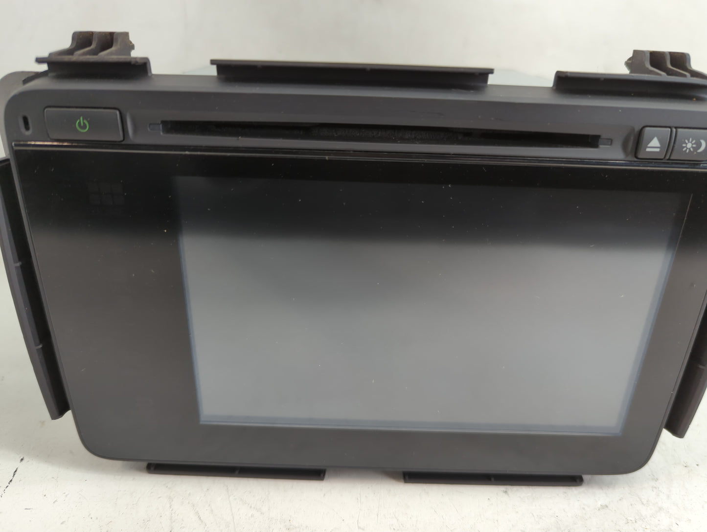 2016 Honda Hr-V Radio AM FM Cd Player Receiver Replacement P/N:39100-T7W-A014-M1 Fits OEM Used Auto Parts - Oemusedautoparts
