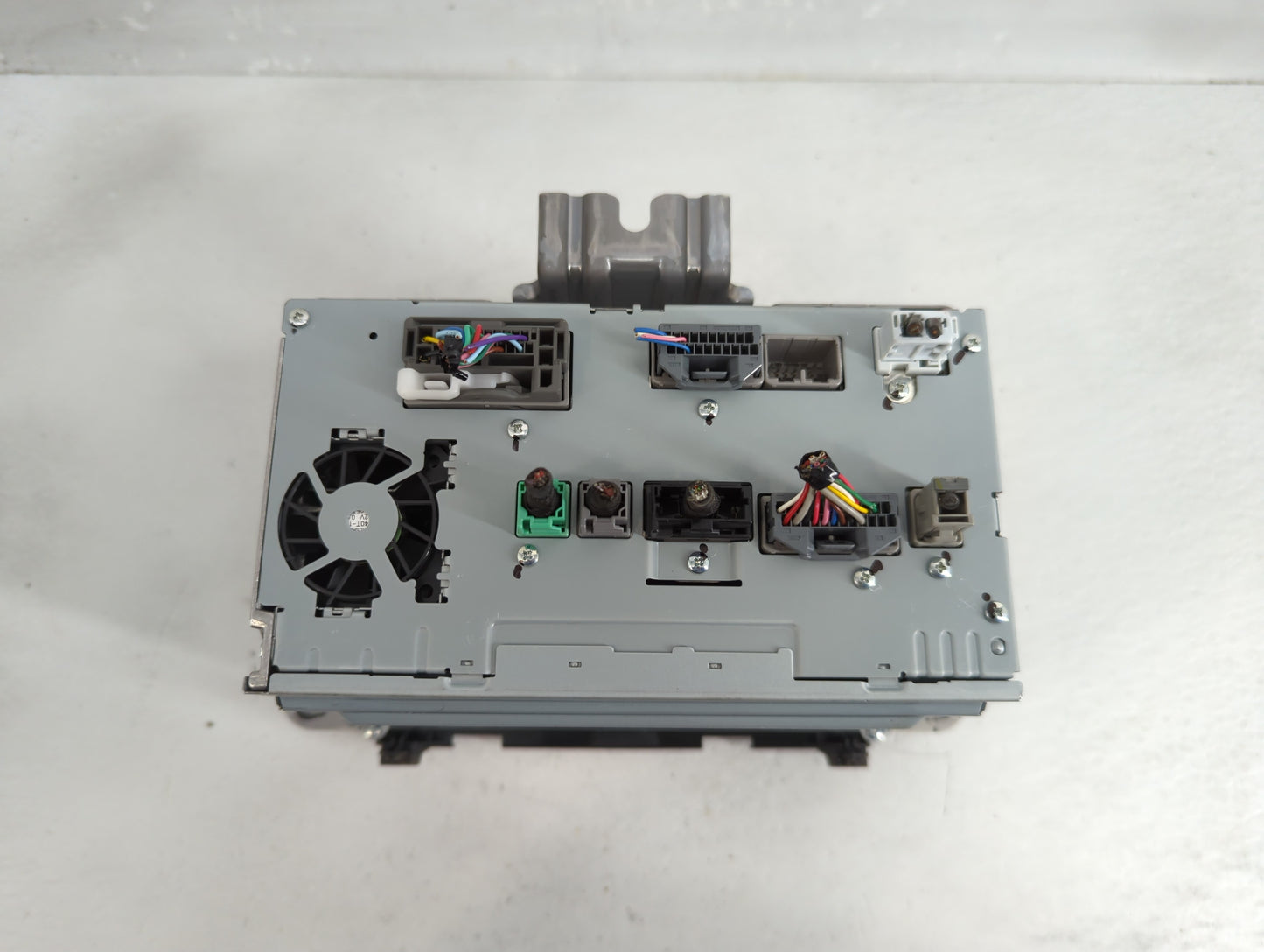 2016 Honda Hr-V Radio AM FM Cd Player Receiver Replacement P/N:39100-T7W-A014-M1 Fits OEM Used Auto Parts - Oemusedautoparts