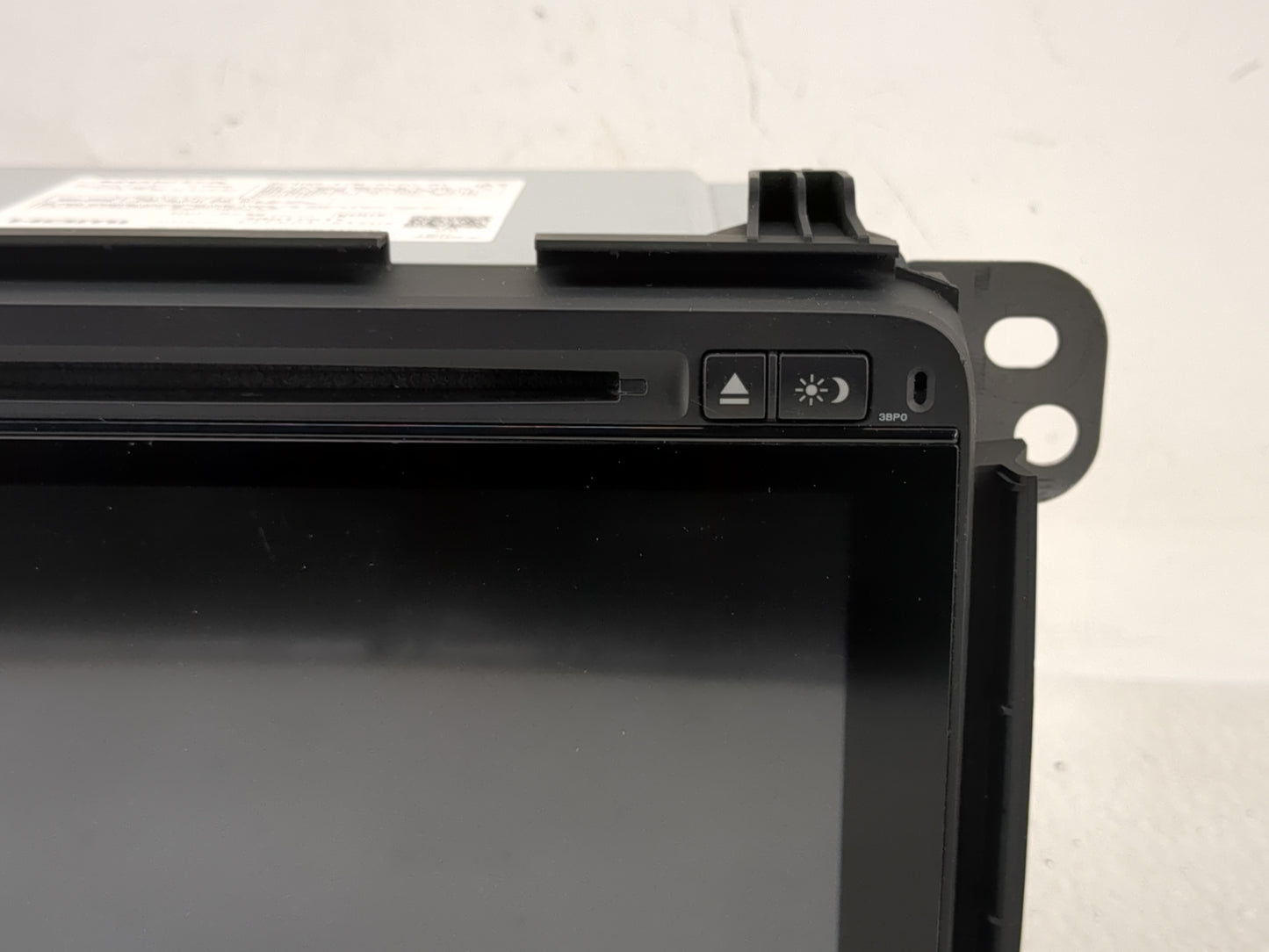 2016 Honda Hr-V Radio AM FM Cd Player Receiver Replacement P/N:39100-T7W-A520-M1 Fits OEM Used Auto Parts - Oemusedautoparts