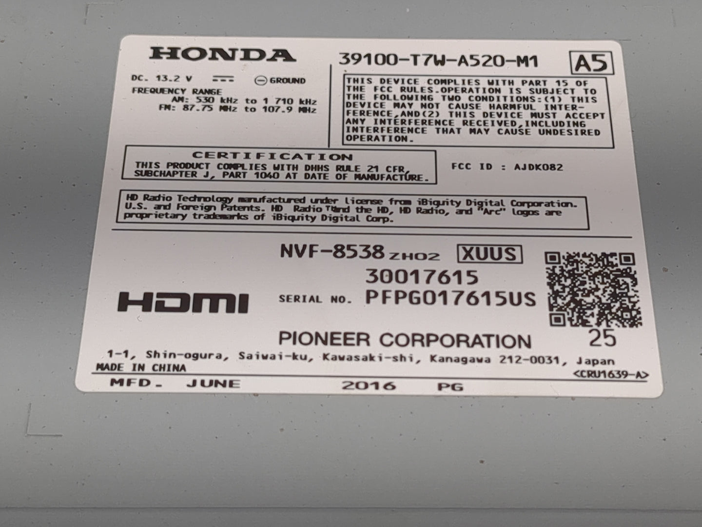 2016 Honda Hr-V Radio AM FM Cd Player Receiver Replacement P/N:39100-T7W-A520-M1 Fits OEM Used Auto Parts - Oemusedautoparts