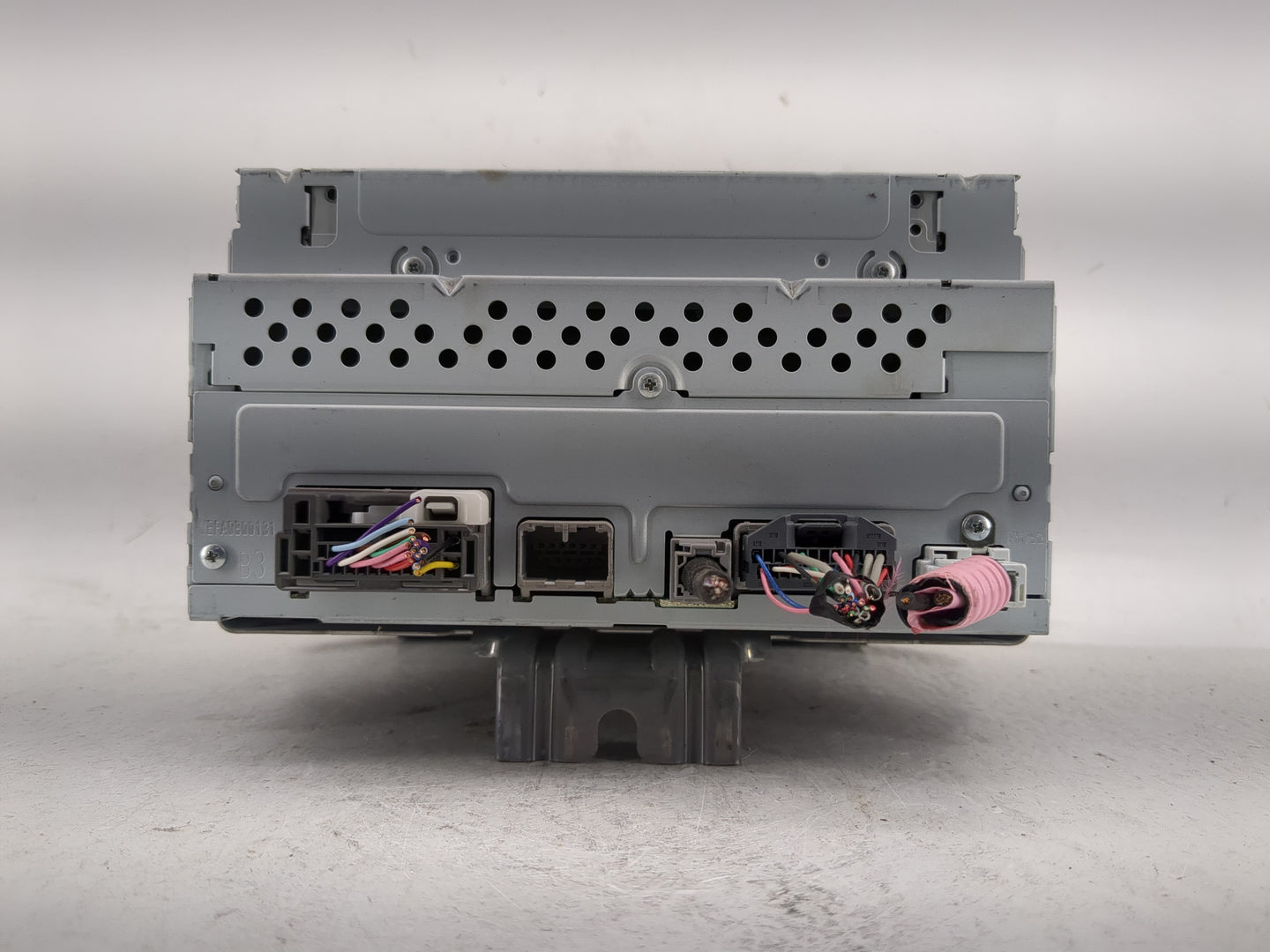 2016 Honda Hr-V Radio AM FM Cd Player Receiver Replacement P/N:39100-T7W-A710-M1 Fits OEM Used Auto Parts - Oemusedautoparts