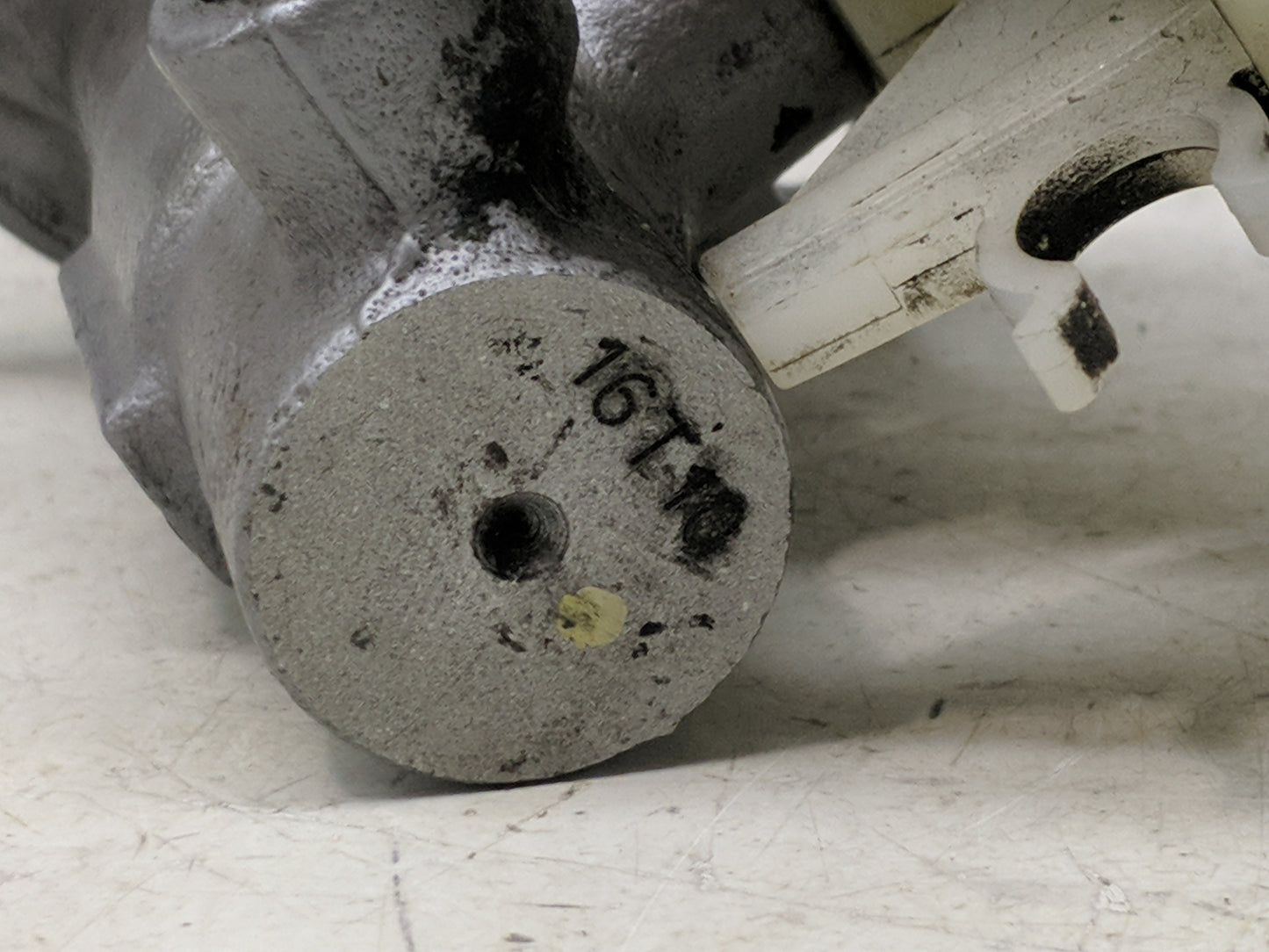 2016-2022 Honda Hr-v Brake Master Cylinder 1300380 - Oemusedautoparts1.com