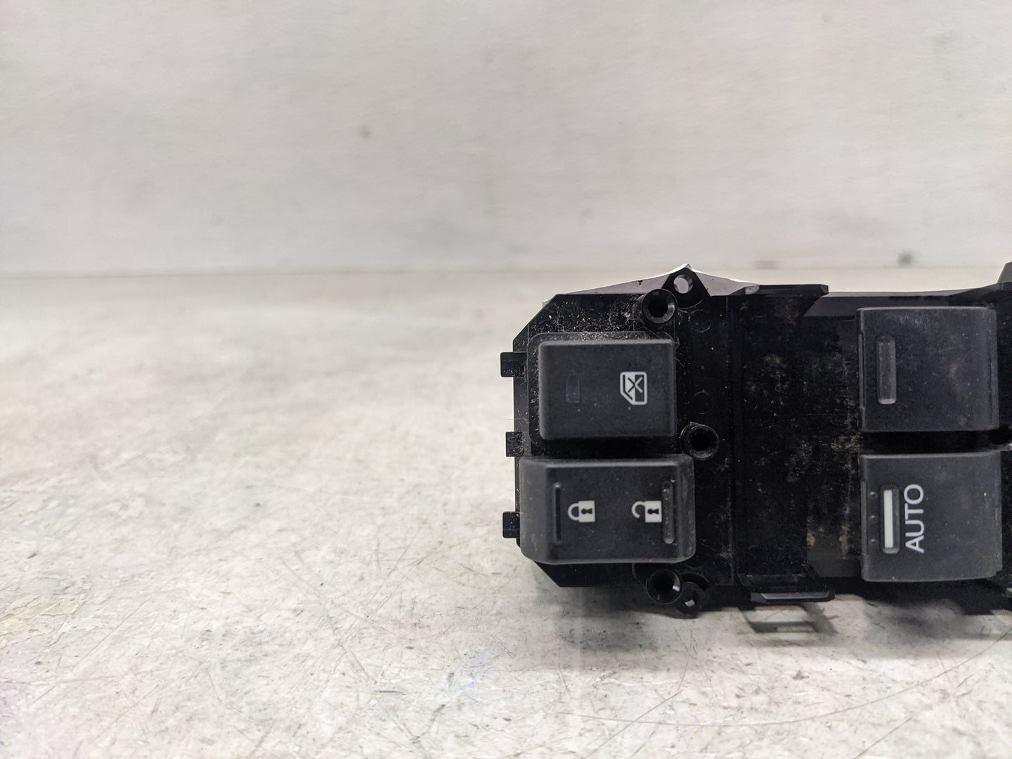 2016-2022 Honda Hr-V Master Power Window Switch Replacement Driver Side Left P/N:35750-T78-A011-M1 Fits OEM Used Auto Parts 