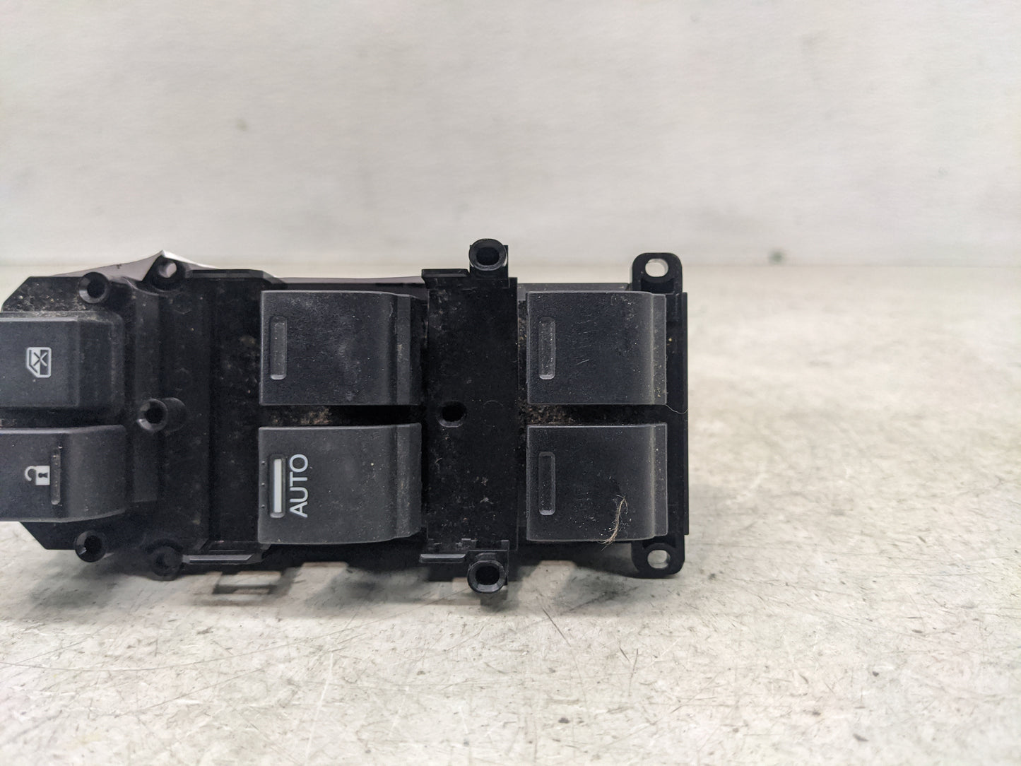 2016-2022 Honda Hr-V Master Power Window Switch Replacement Driver Side Left P/N:35750-T78-A011-M1 Fits OEM Used Auto Parts 