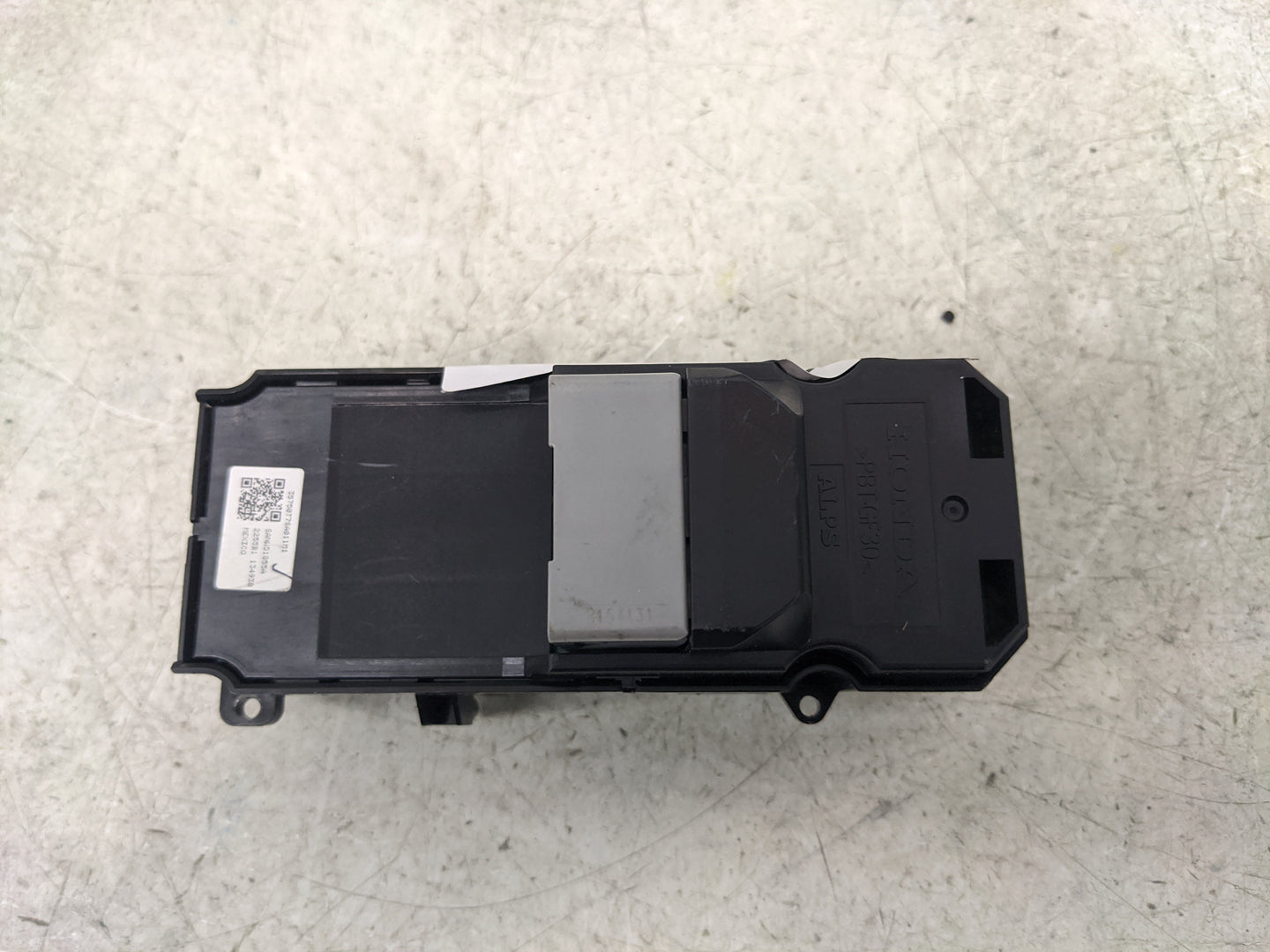 2016-2022 Honda Hr-V Master Power Window Switch Replacement Driver Side Left P/N:35750-T78-A011-M1 Fits OEM Used Auto Parts 
