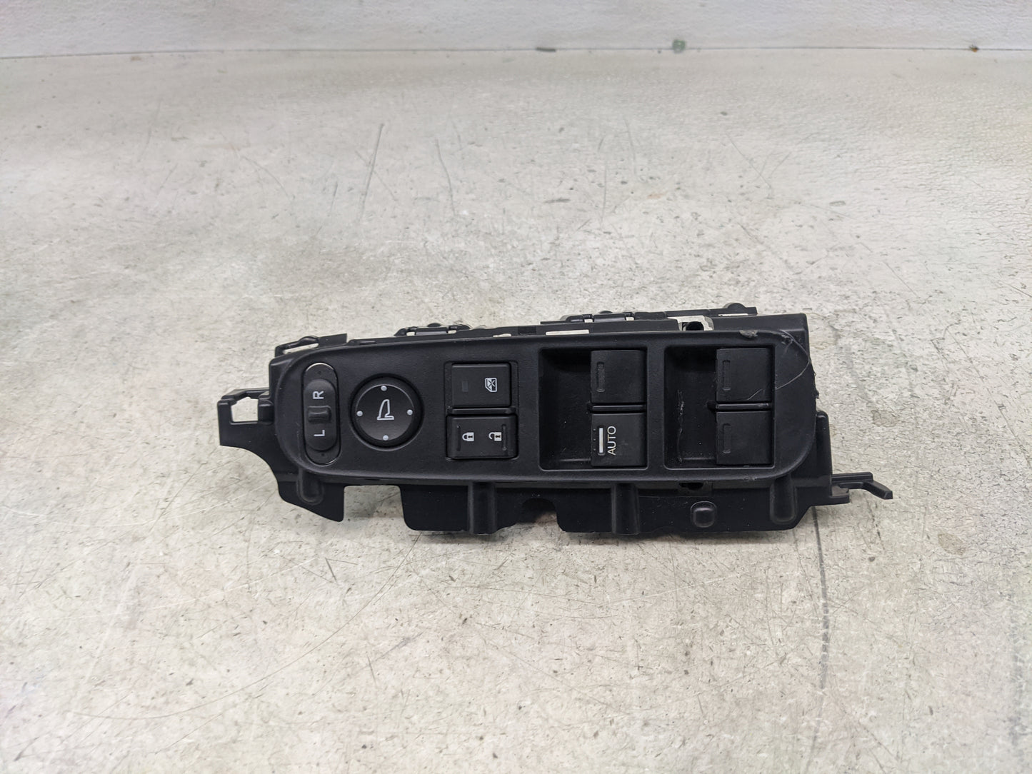 2016-2022 Honda Hr-V Master Power Window Switch Replacement Driver Side Left Fits Fits 2016 2017 2018 2019 2020 2021 2022 OE