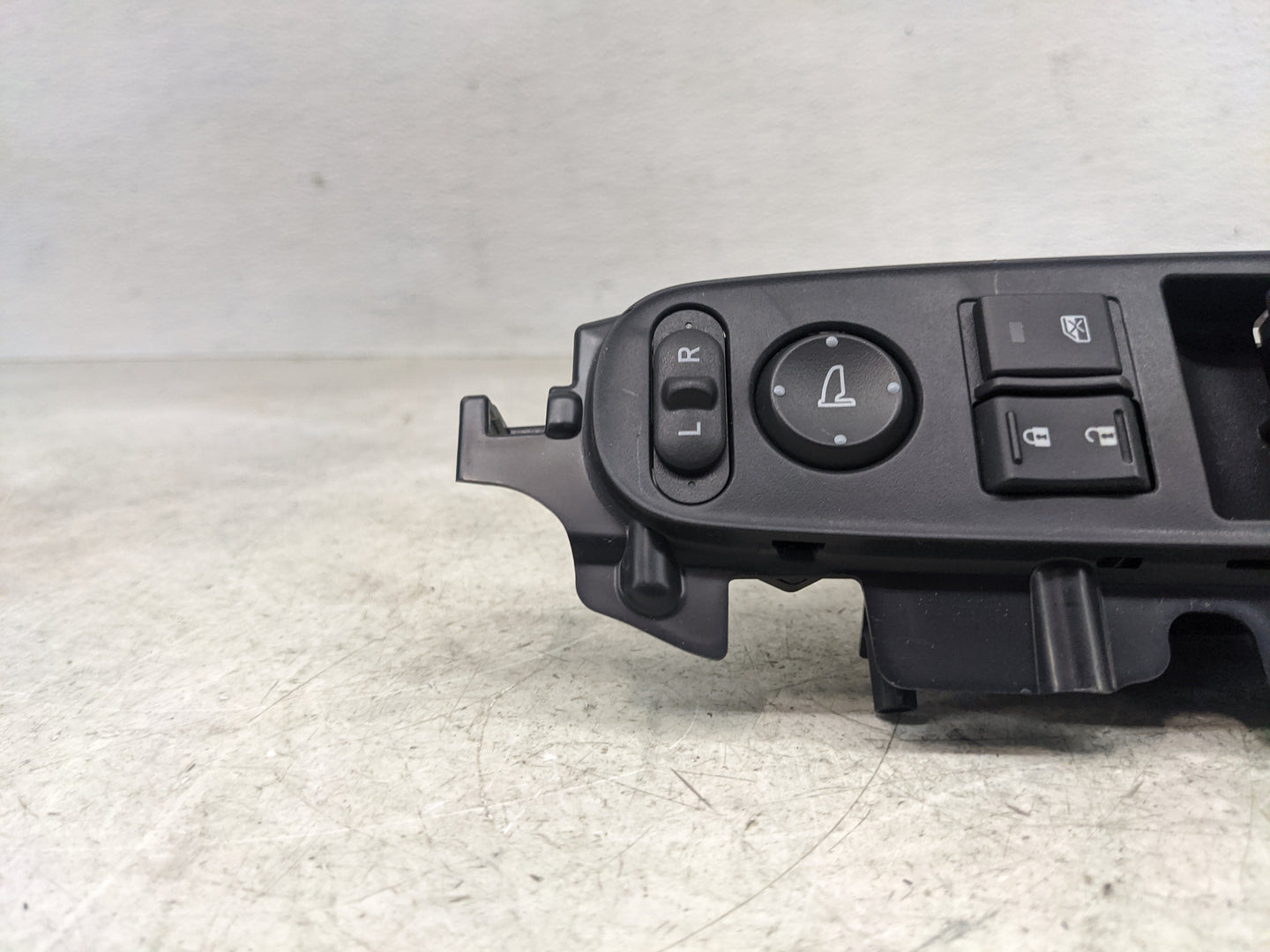 2016-2022 Honda Hr-V Master Power Window Switch Replacement Driver Side Left Fits Fits 2016 2017 2018 2019 2020 2021 2022 OE