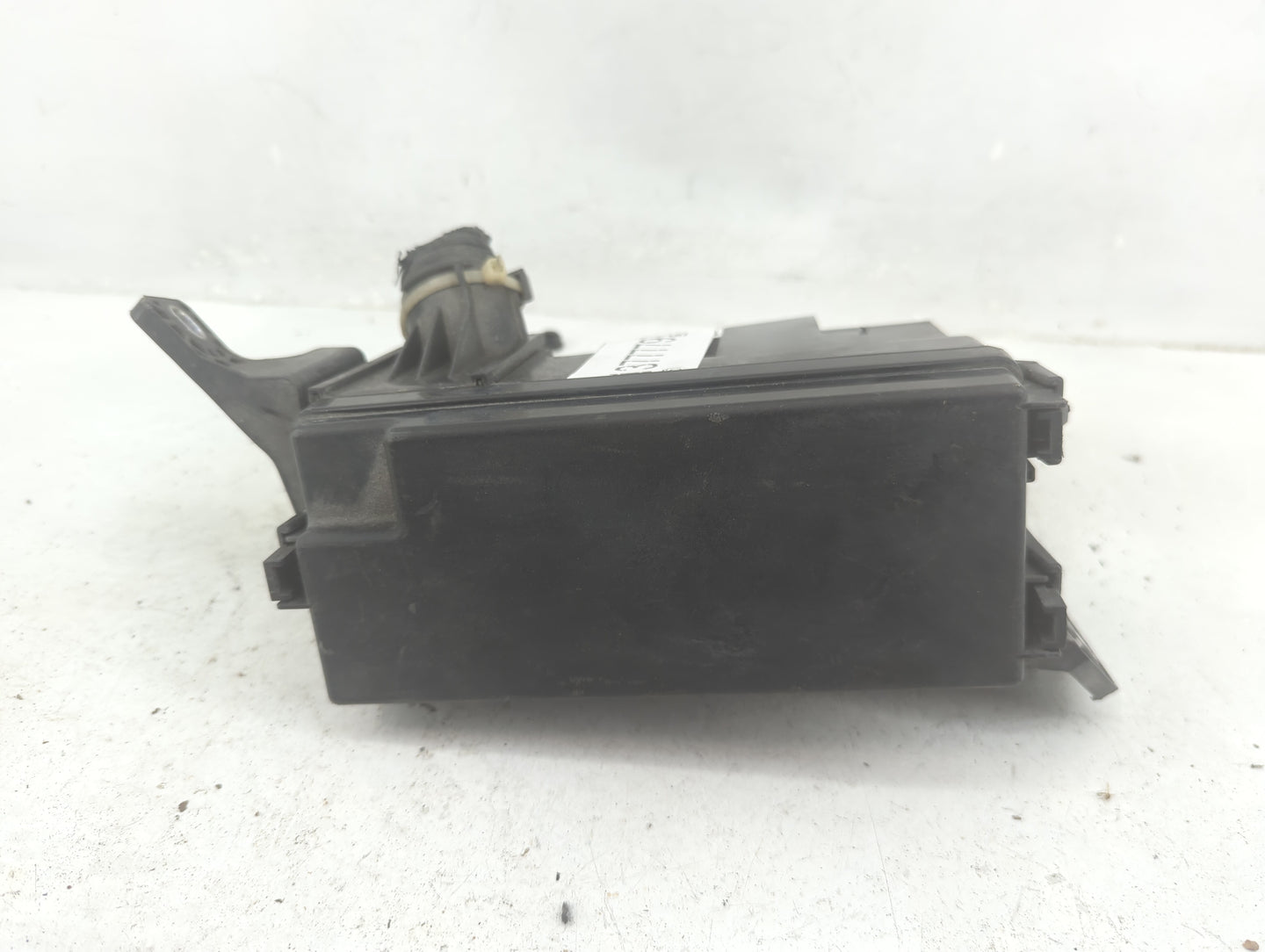 2016-2018 Honda Hr-V Fusebox Fuse Box Panel Relay Module Fits Fits 2016 2017 2018 OEM Used Auto Parts - Oemusedautoparts1.co