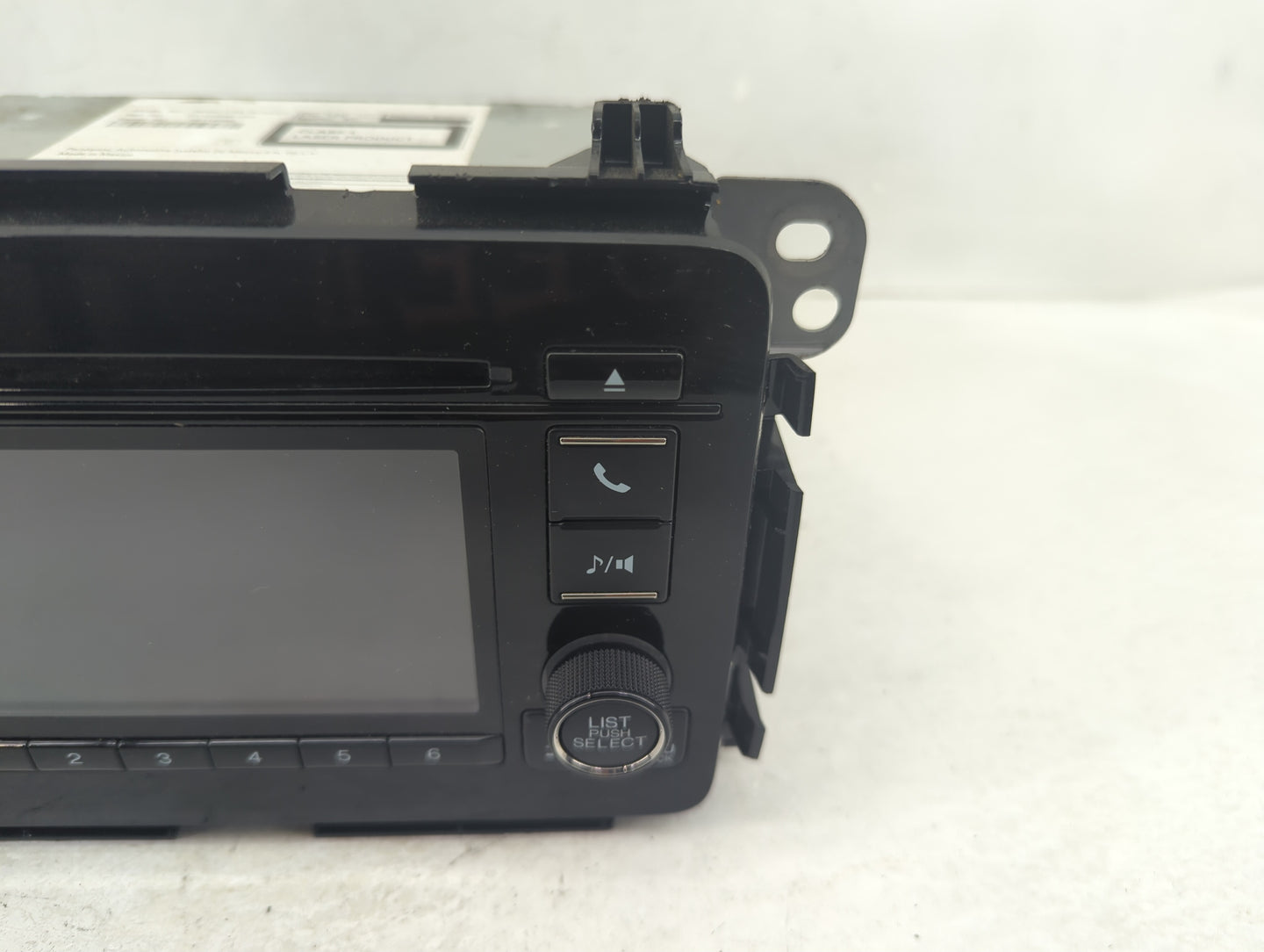 2016 Honda Hr-V Radio AM FM Cd Player Receiver Replacement P/N:39100-T7W-A710-M1 Fits OEM Used Auto Parts - Oemusedautoparts