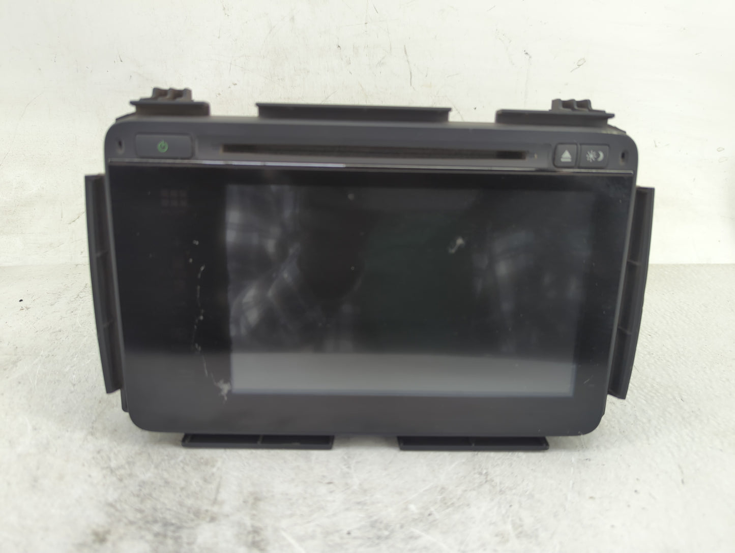 2016 Honda Hr-V Radio AM FM Cd Player Receiver Replacement P/N:39100-T7W-A013-M1 Fits OEM Used Auto Parts - Oemusedautoparts
