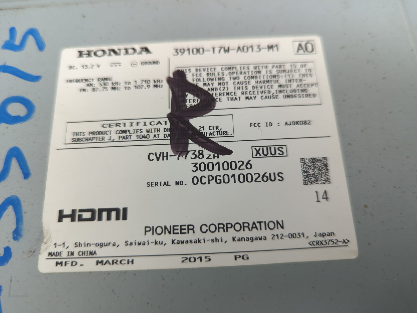 2016 Honda Hr-V Radio AM FM Cd Player Receiver Replacement P/N:39100-T7W-A013-M1 Fits OEM Used Auto Parts - Oemusedautoparts