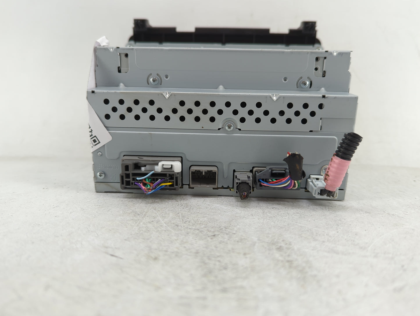 2016 Honda Hr-V Radio AM FM Cd Player Receiver Replacement P/N:39100-T7W-A710-M1 Fits OEM Used Auto Parts - Oemusedautoparts