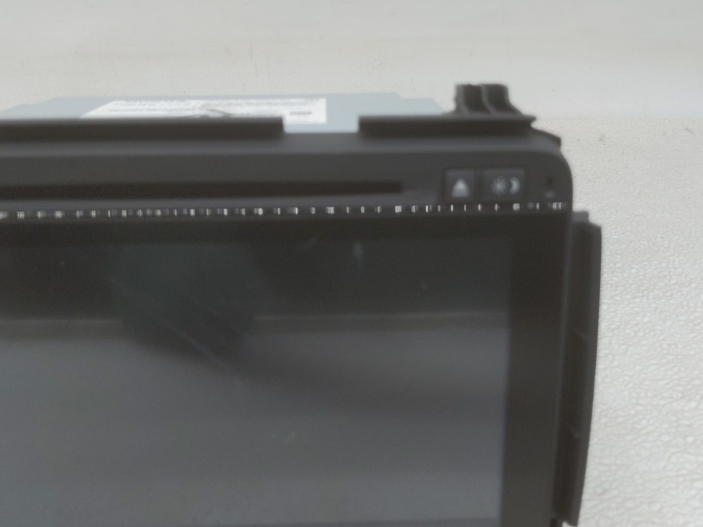 2016 Honda Hr-V Radio AM FM Cd Player Receiver Replacement P/N:39100-T7W-A013-M1 Fits OEM Used Auto Parts - Oemusedautoparts