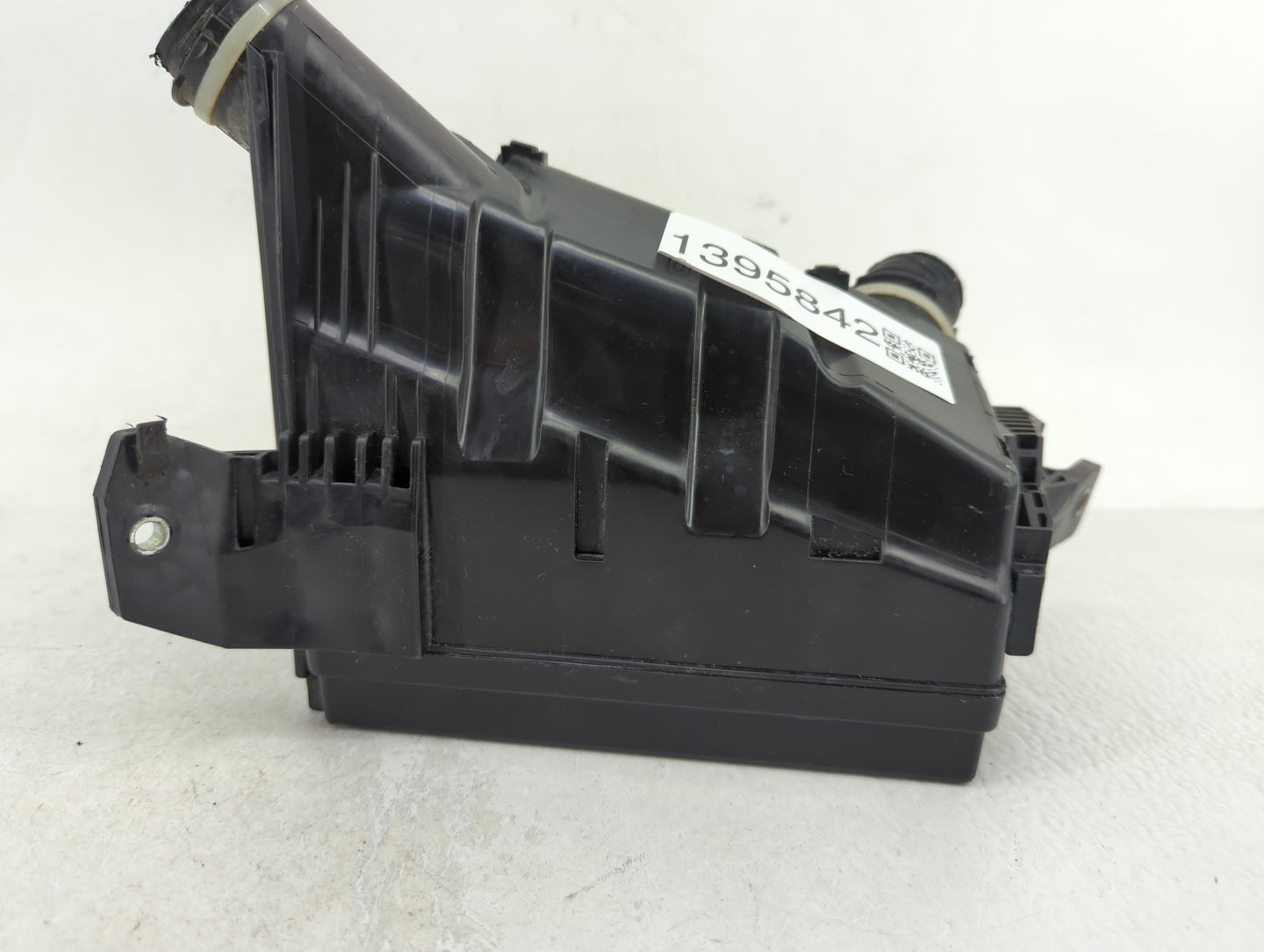 2016-2018 Honda Hr-V Fusebox Fuse Box Panel Relay Module Fits Fits 2016 2017 2018 OEM Used Auto Parts - Oemusedautoparts1.co