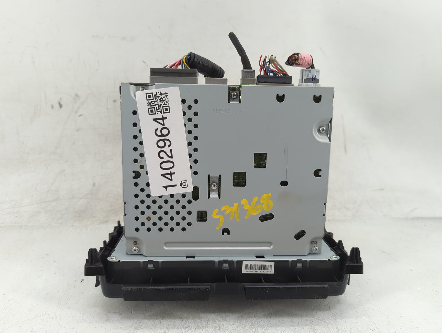 2016 Honda Hr-V Radio AM FM Cd Player Receiver Replacement P/N:39100-T7W-A710-M1 Fits OEM Used Auto Parts - Oemusedautoparts