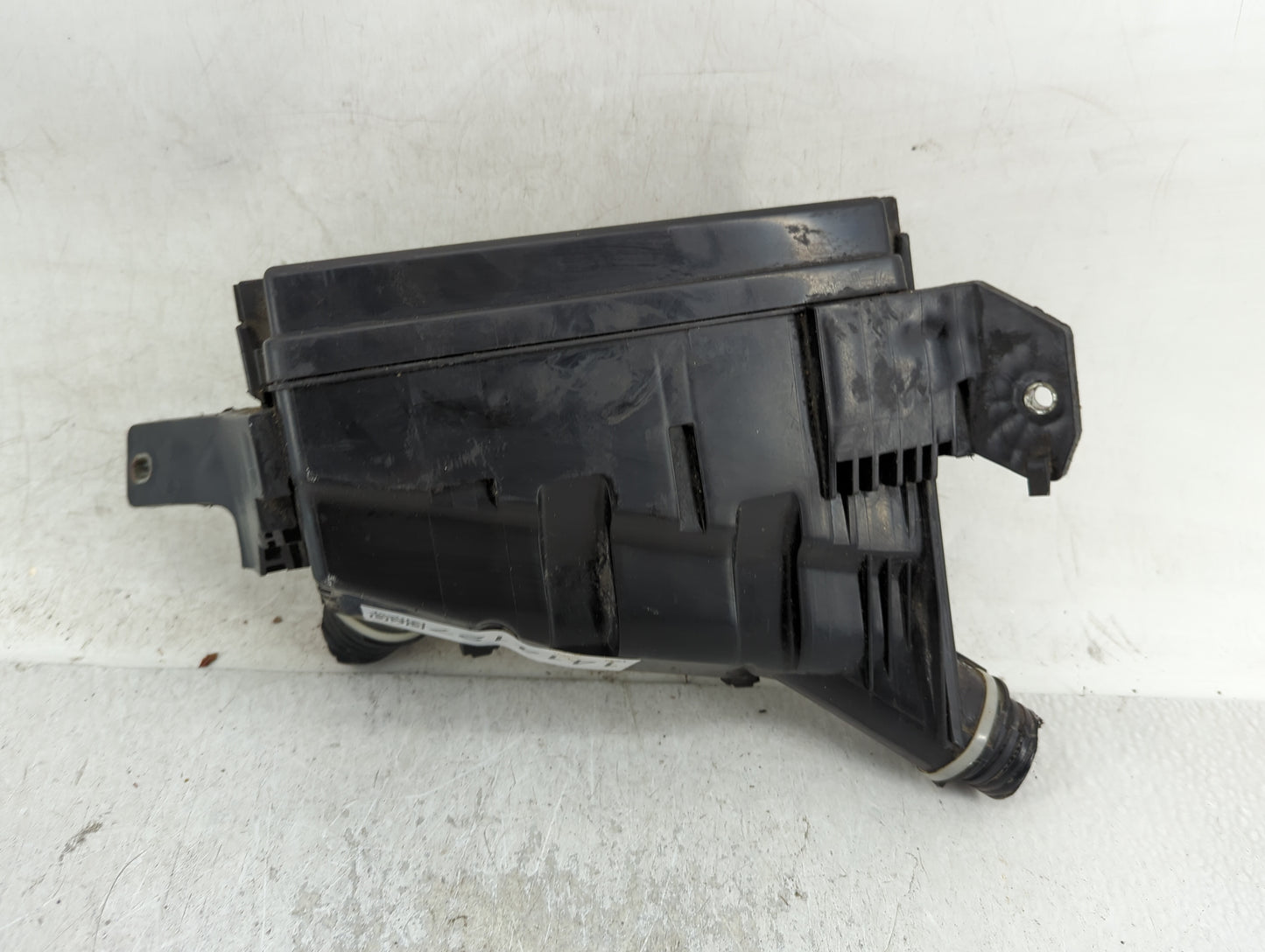 2016-2018 Honda Hr-V Fusebox Fuse Box Panel Relay Module P/N:32120-T7S-A11 Fits Fits 2016 2017 2018 OEM Used Auto Parts - Oe